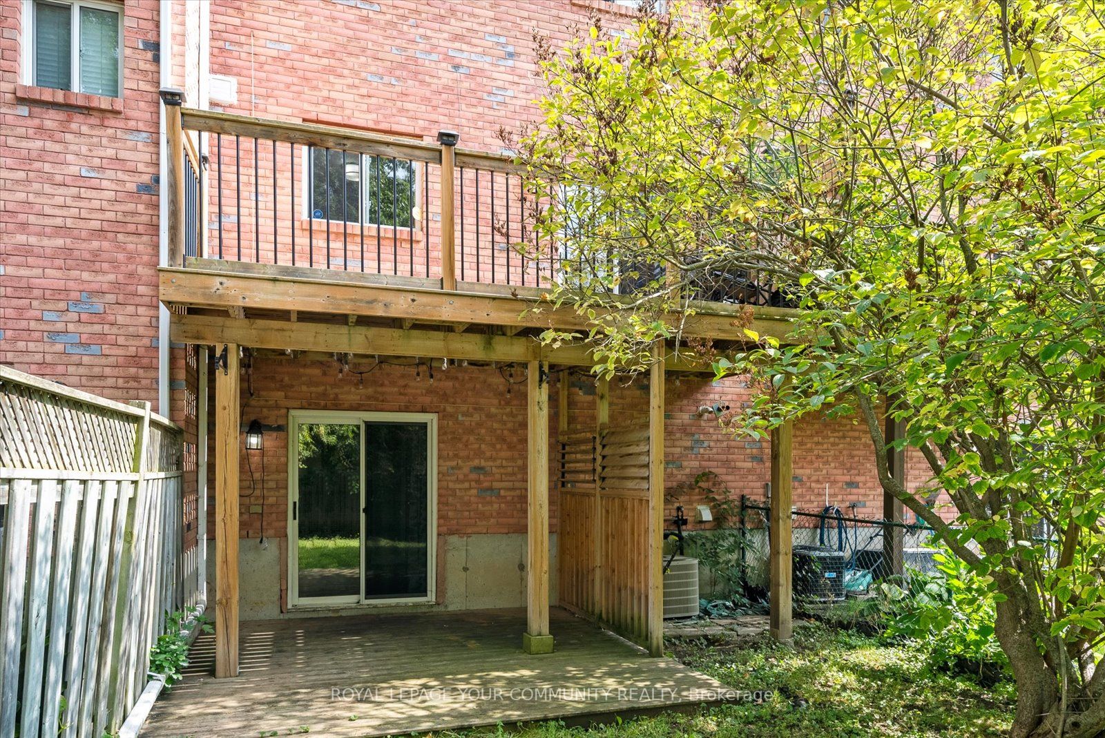 56 Hattie Crt