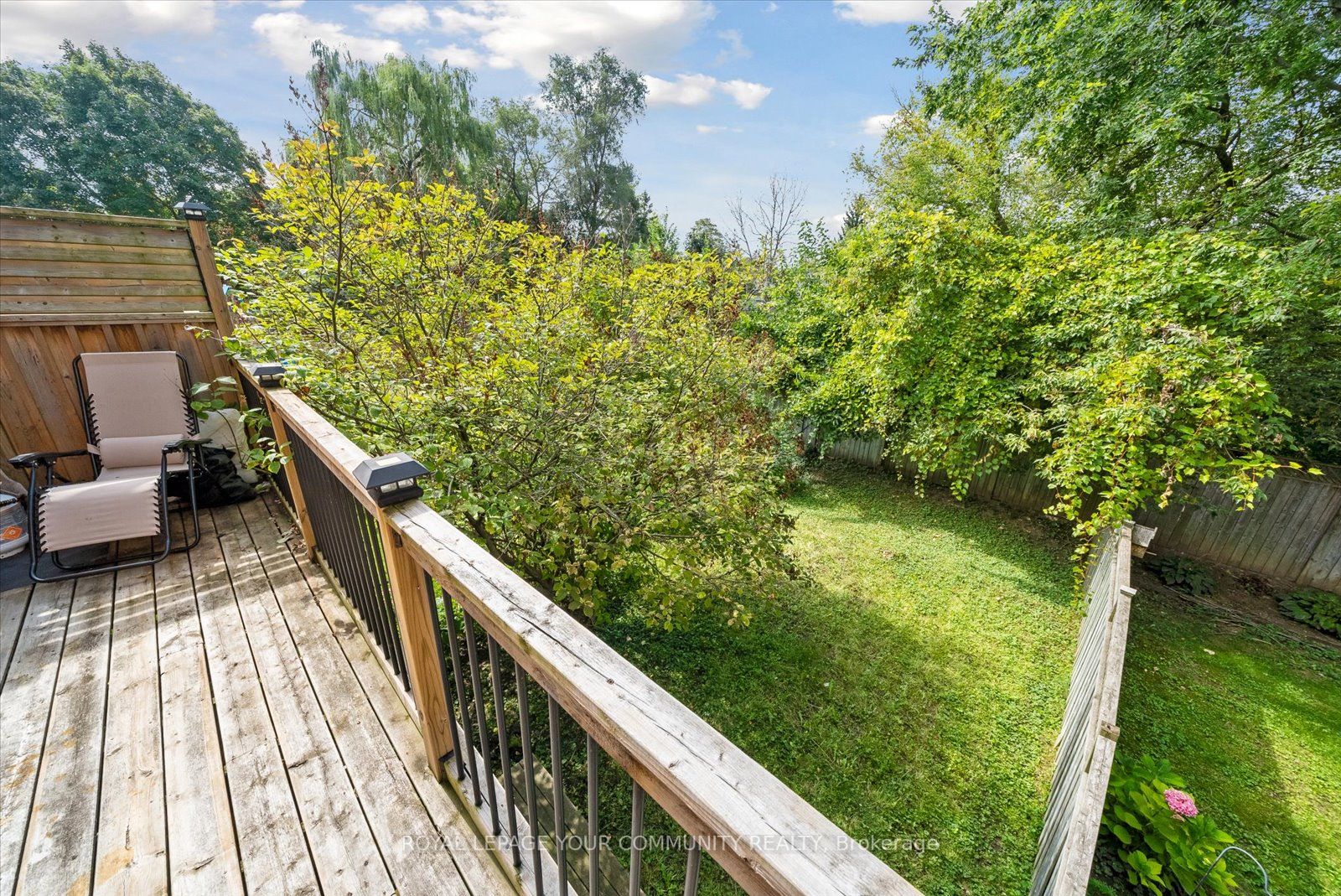 56 Hattie Crt