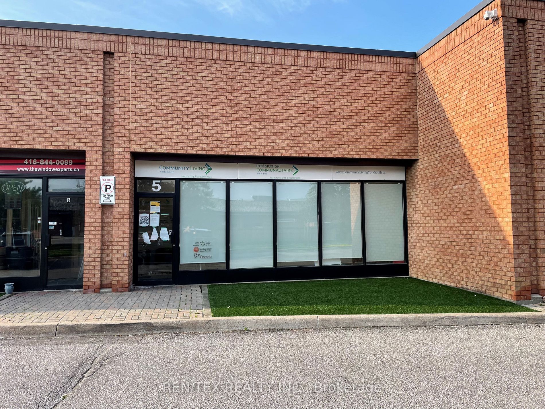 190 Marycroft Ave, #5
