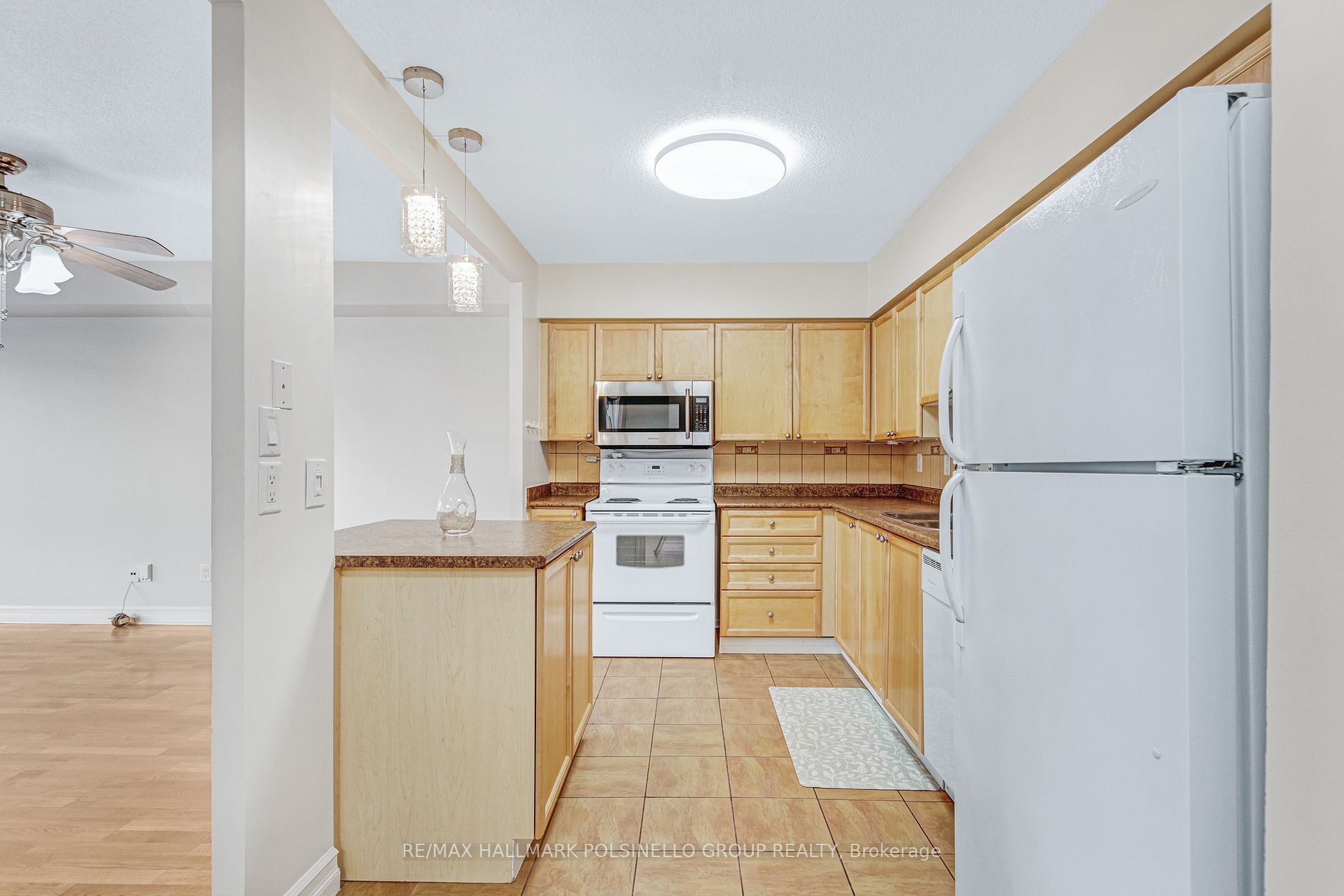 260 Davis Drive, #1014