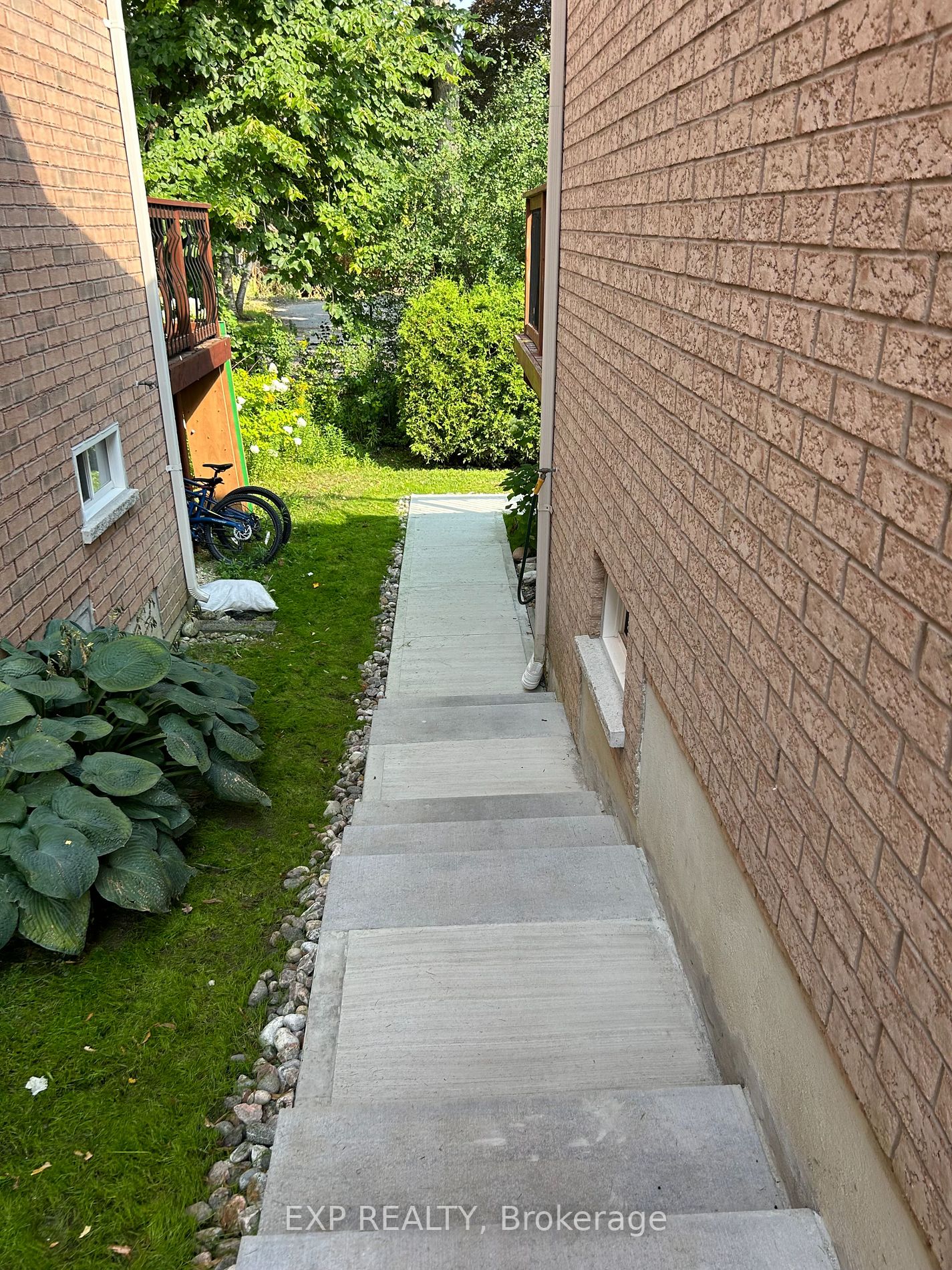 88 Dovetail Dr