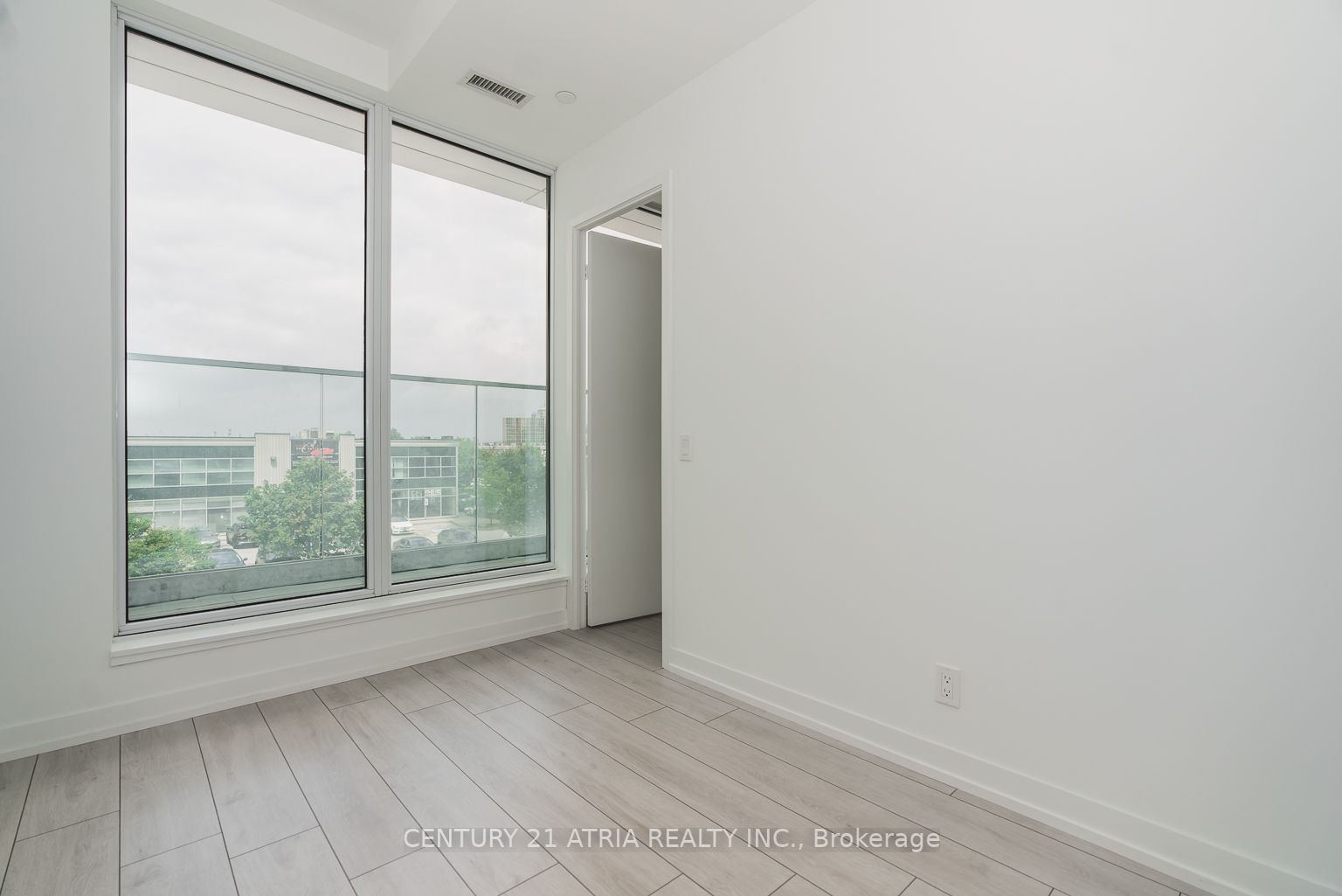 950 Portage Parkway, #202