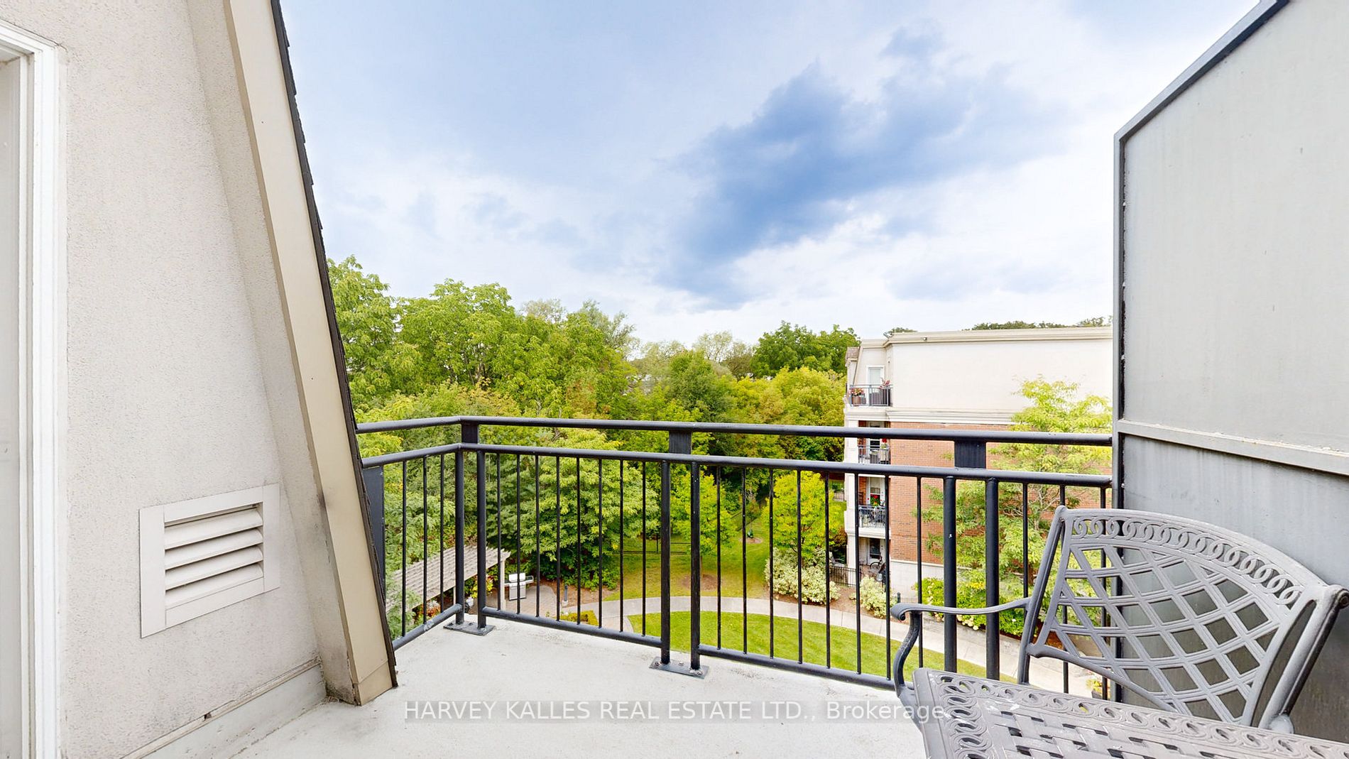 4620 Highway 7, #418