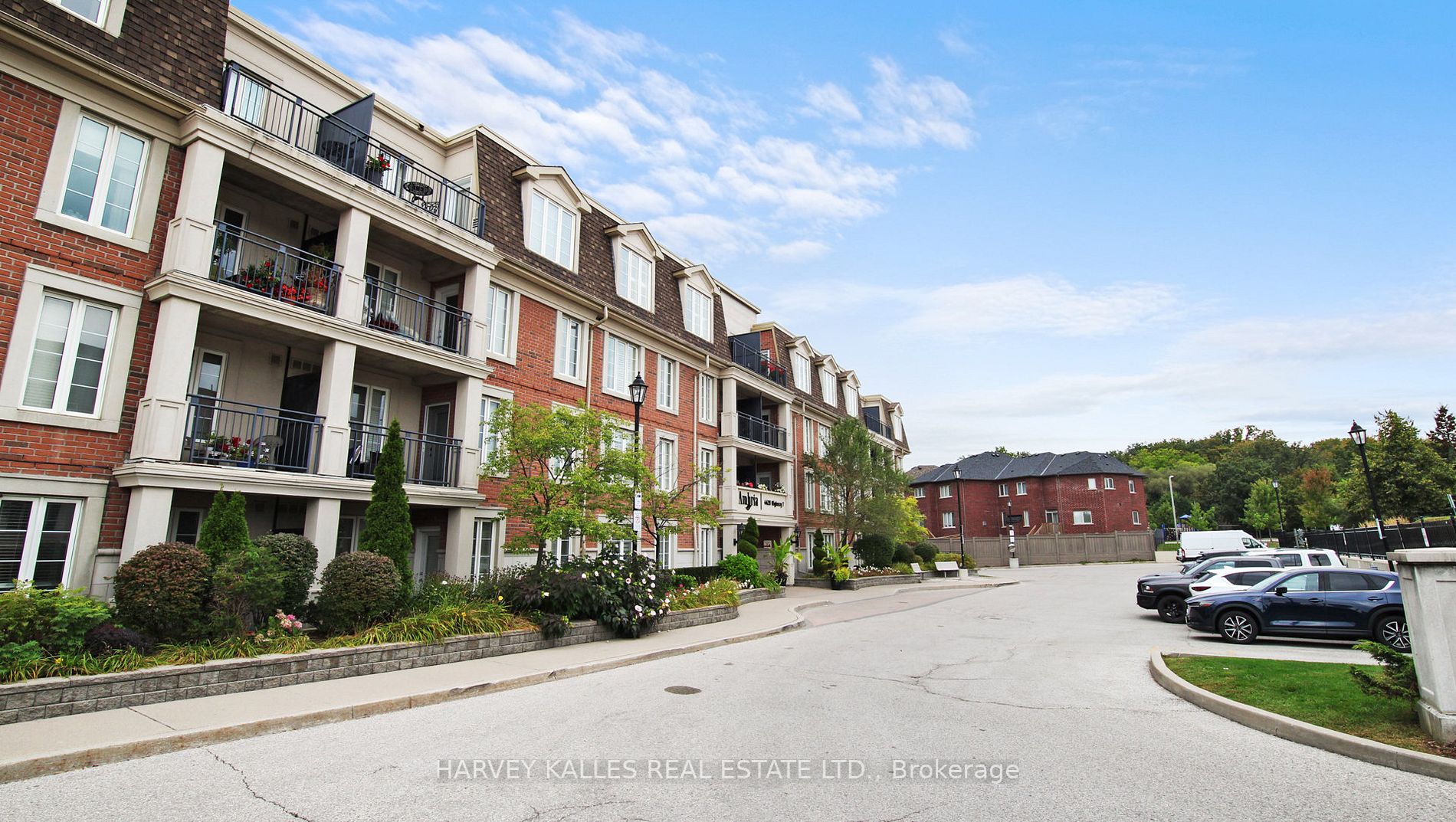 4620 Highway 7, #418