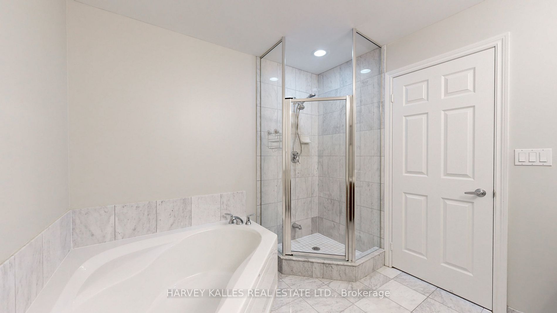 4620 Highway 7, #418