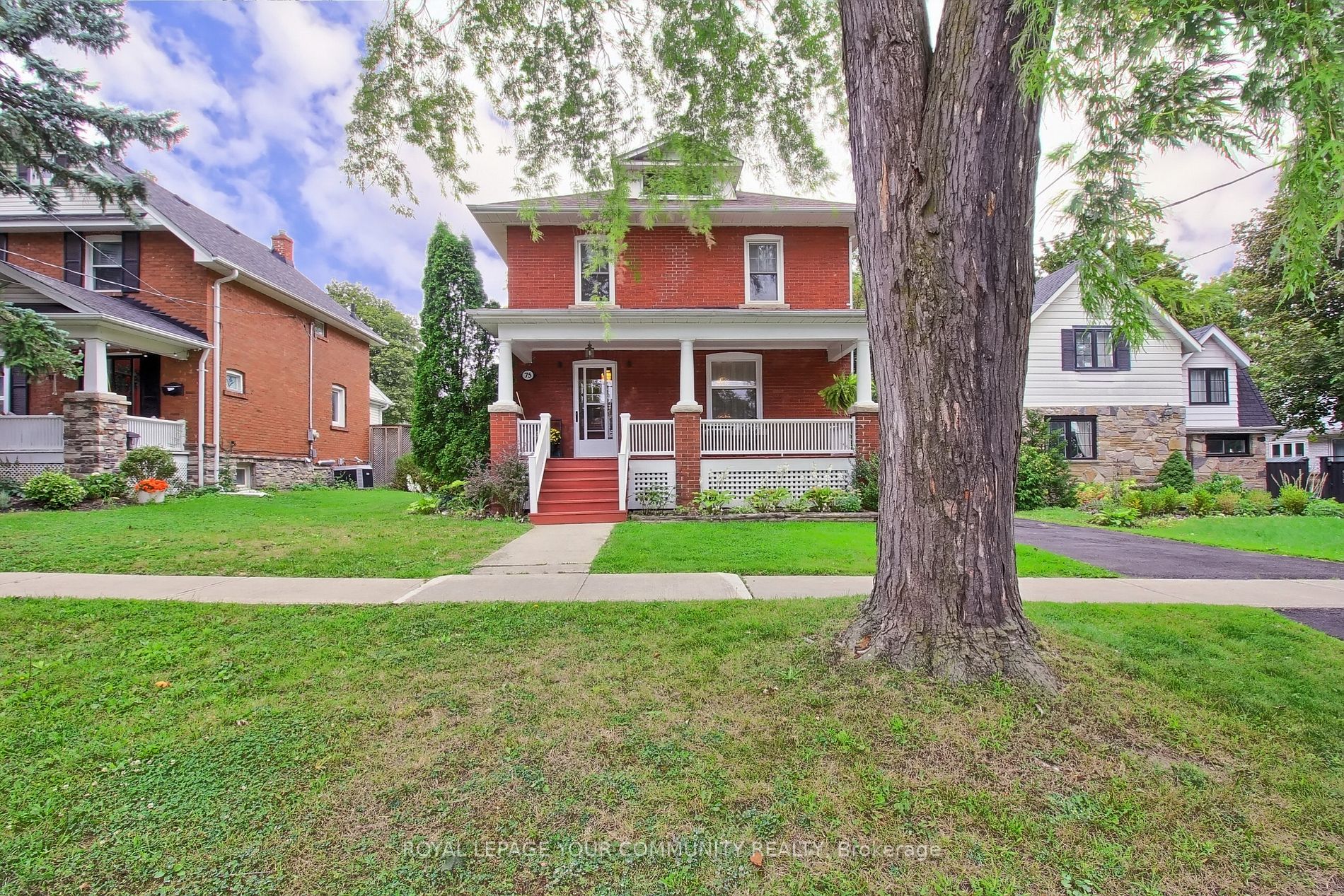 75 Roseview Ave