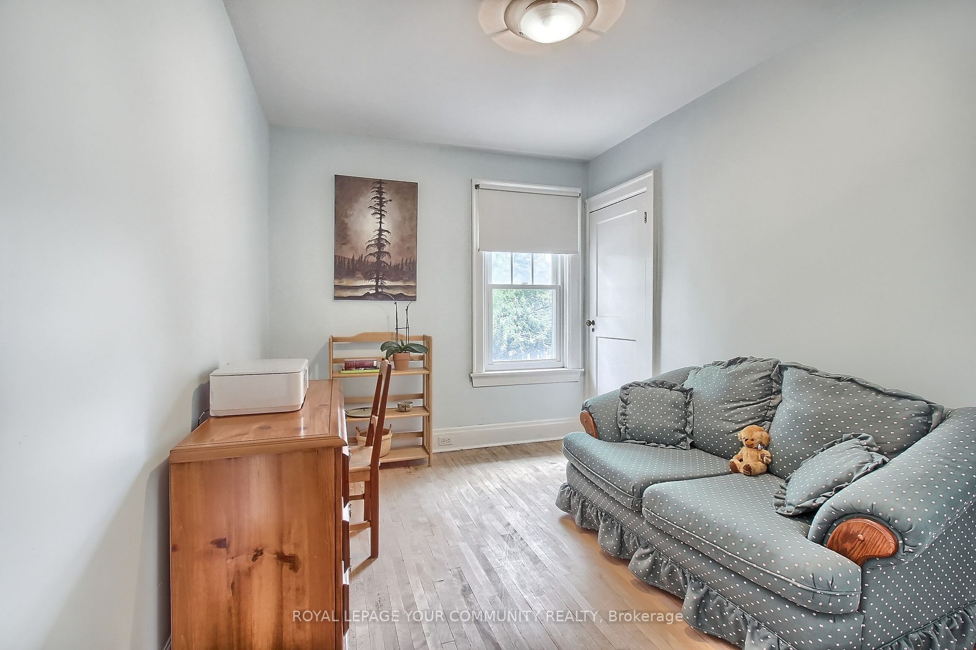 75 Roseview Ave