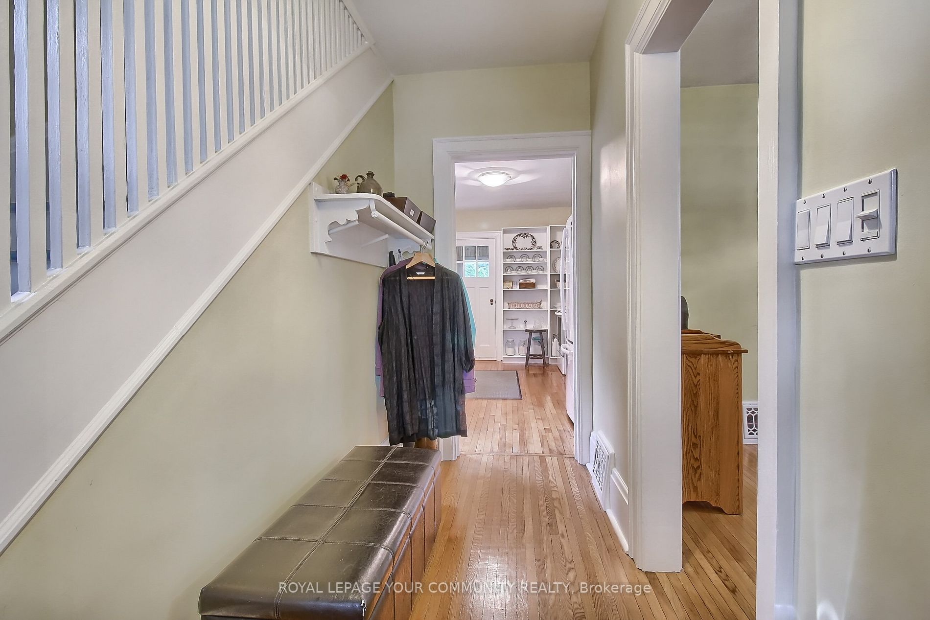 75 Roseview Ave