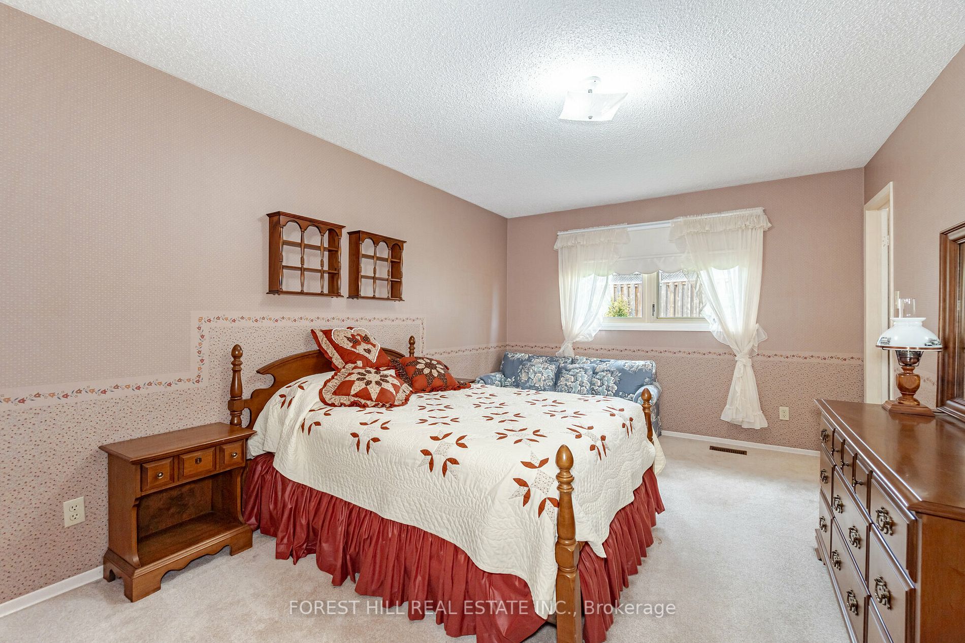 463 Bristol Rd