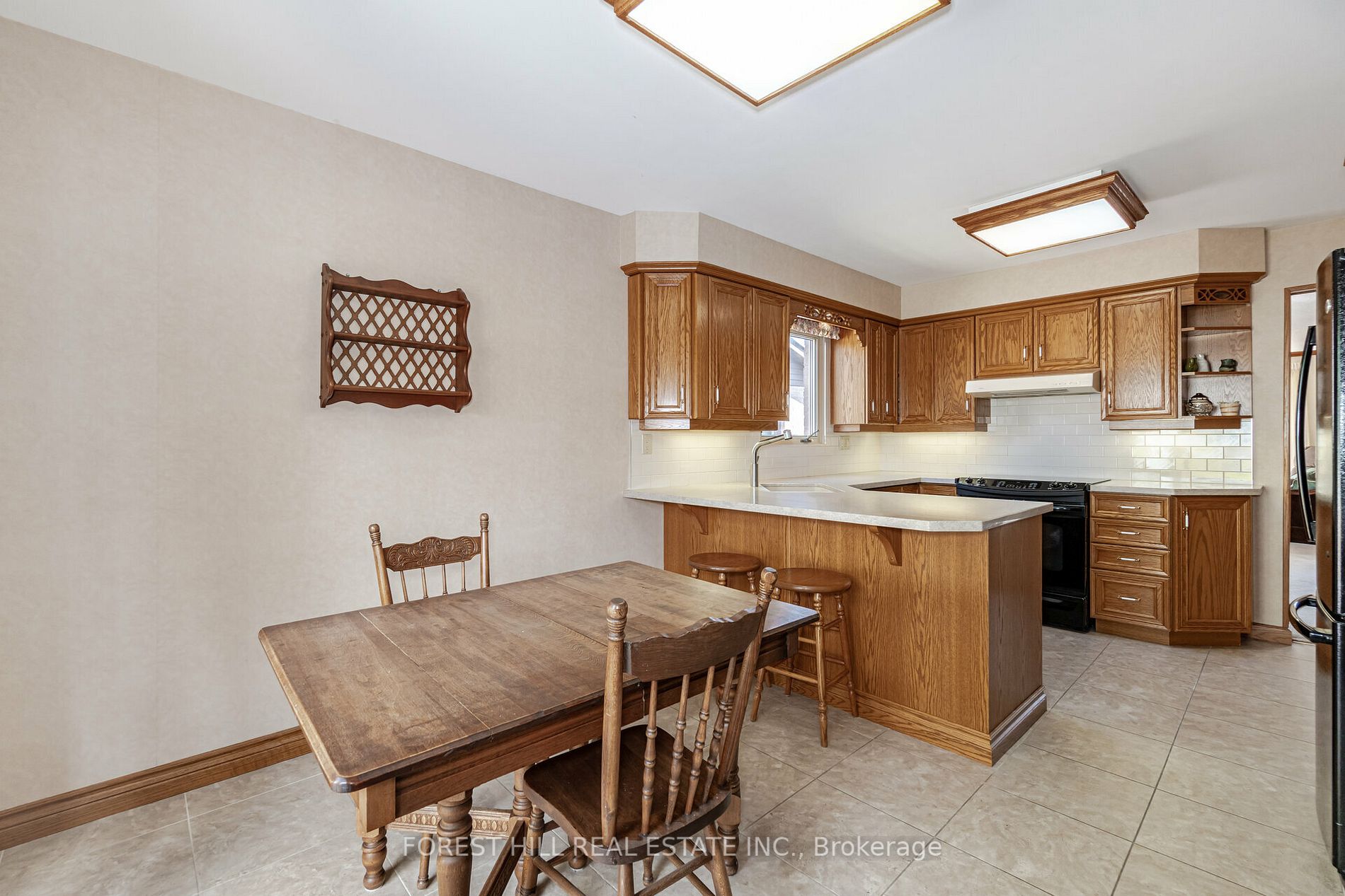 463 Bristol Rd