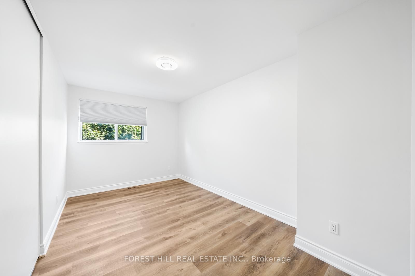 Listing N7011528 - Large Photo # 28