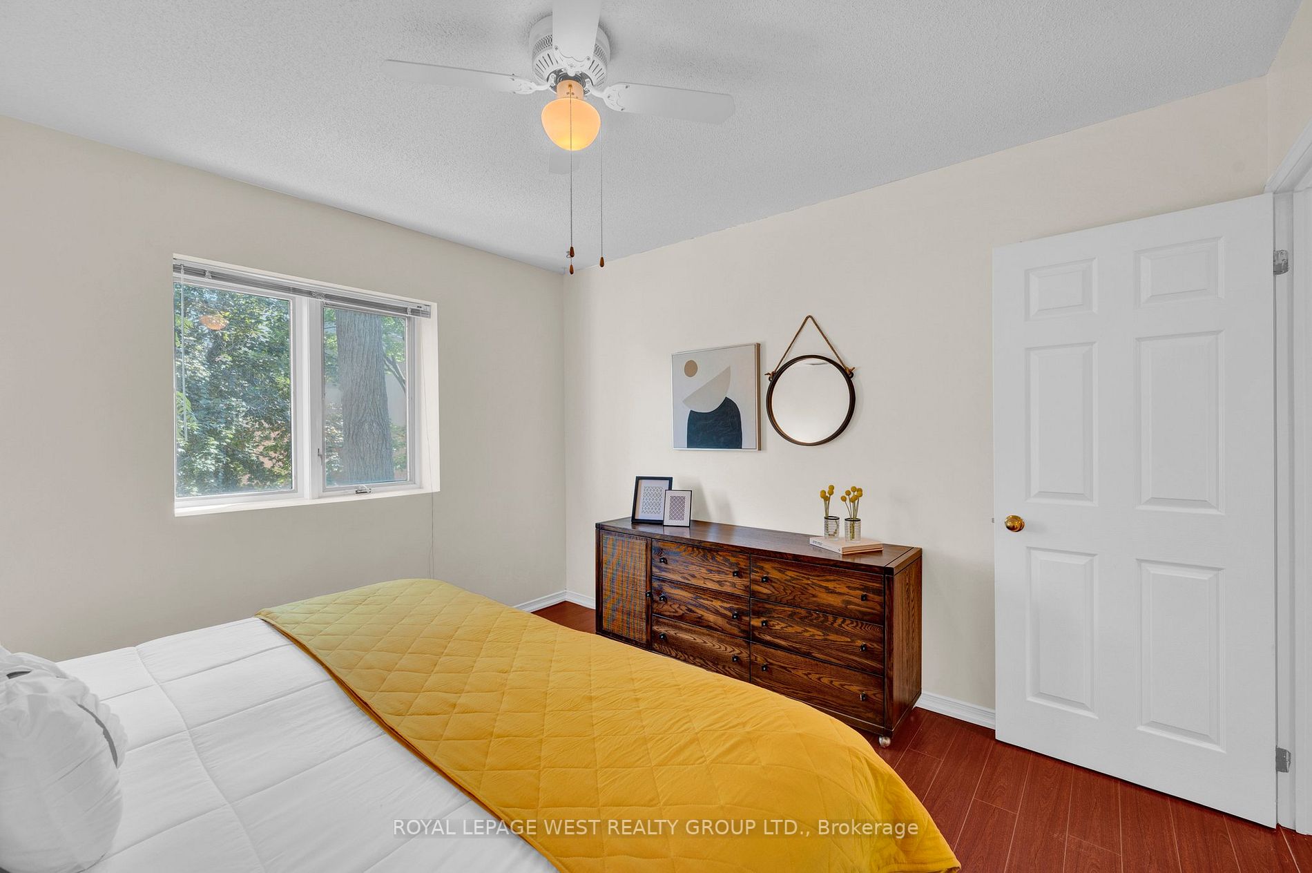 21 George St, #205