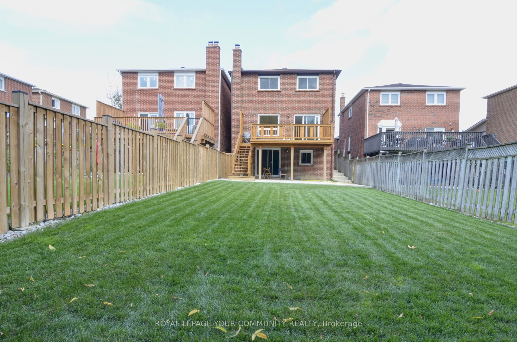 136 Woodcroft Lane