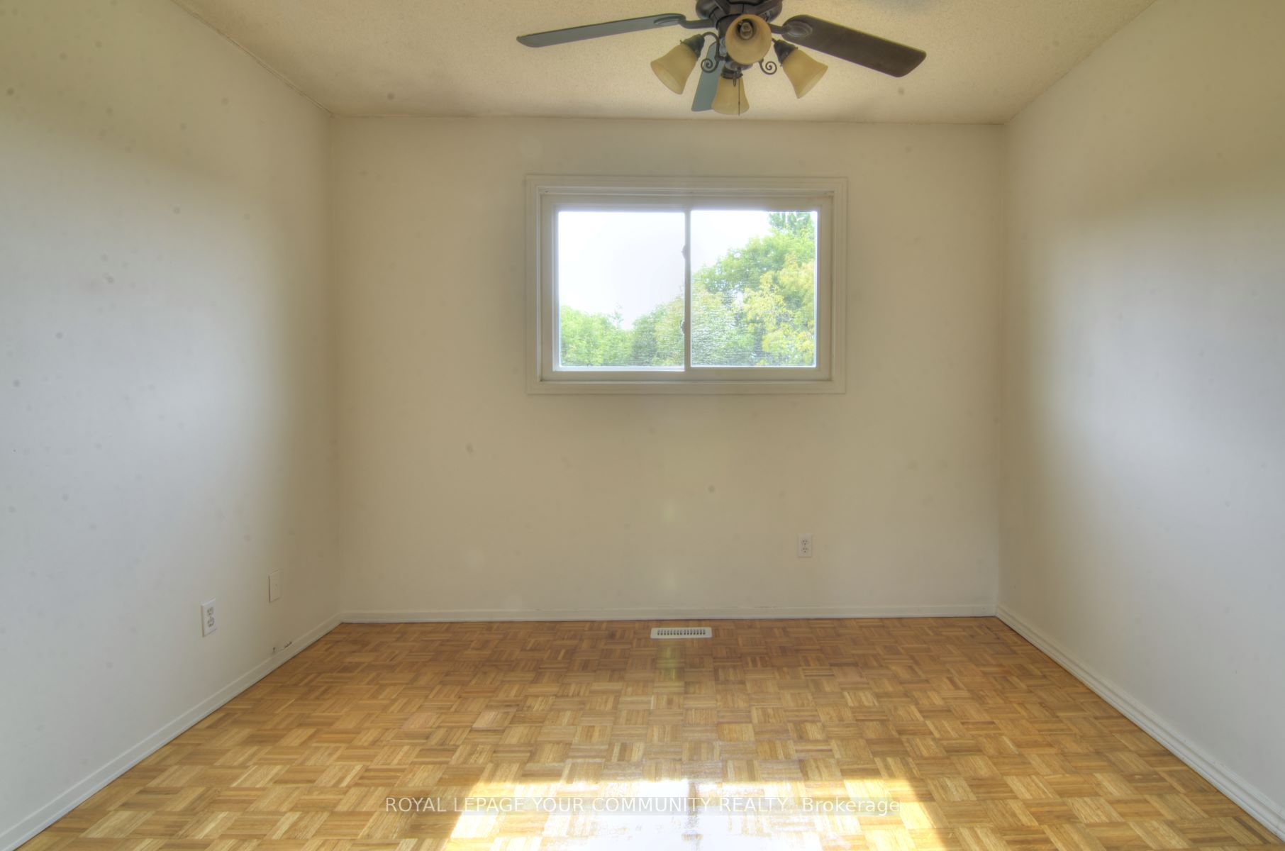 136 Woodcroft Lane