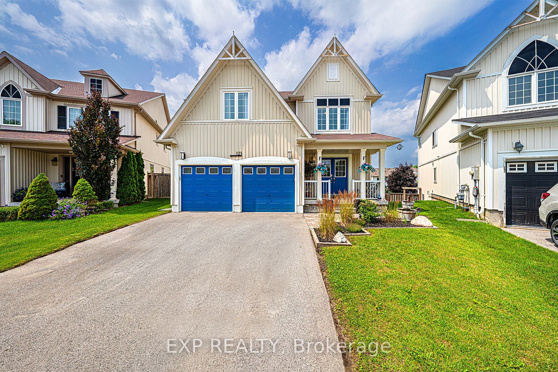 121 Donald Stewart Cres