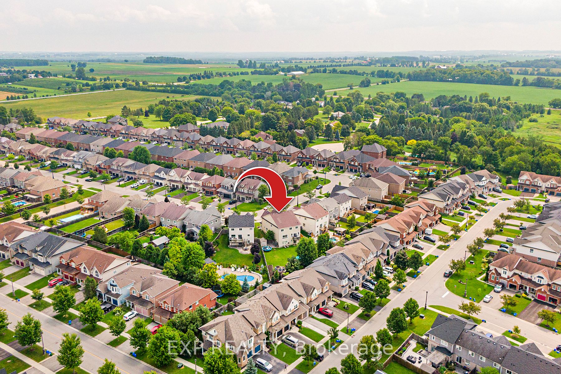 121 Donald Stewart Cres