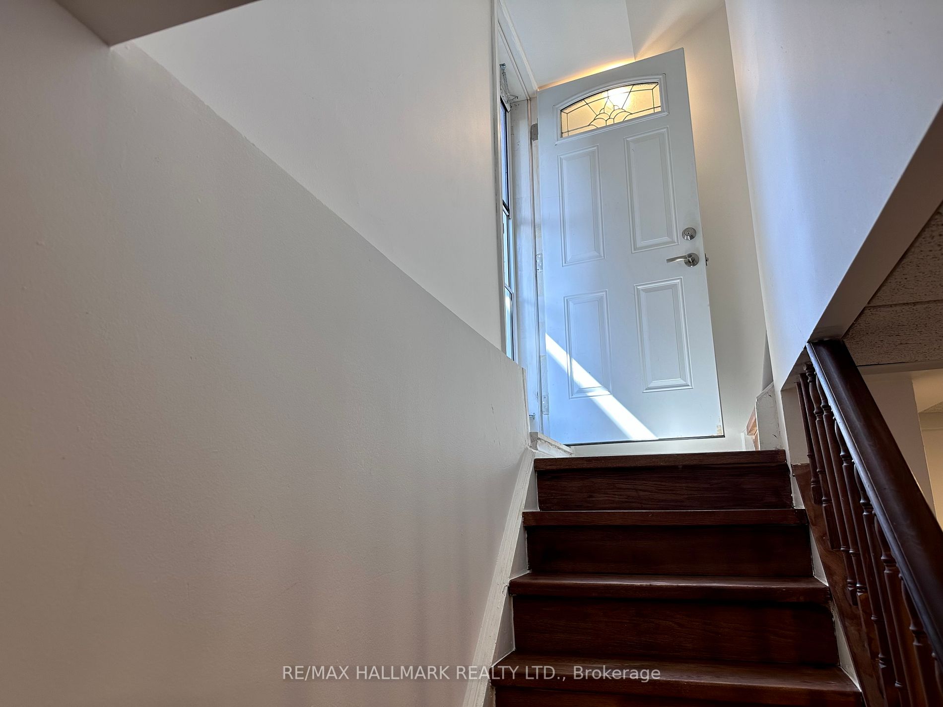 156 Oldhill St