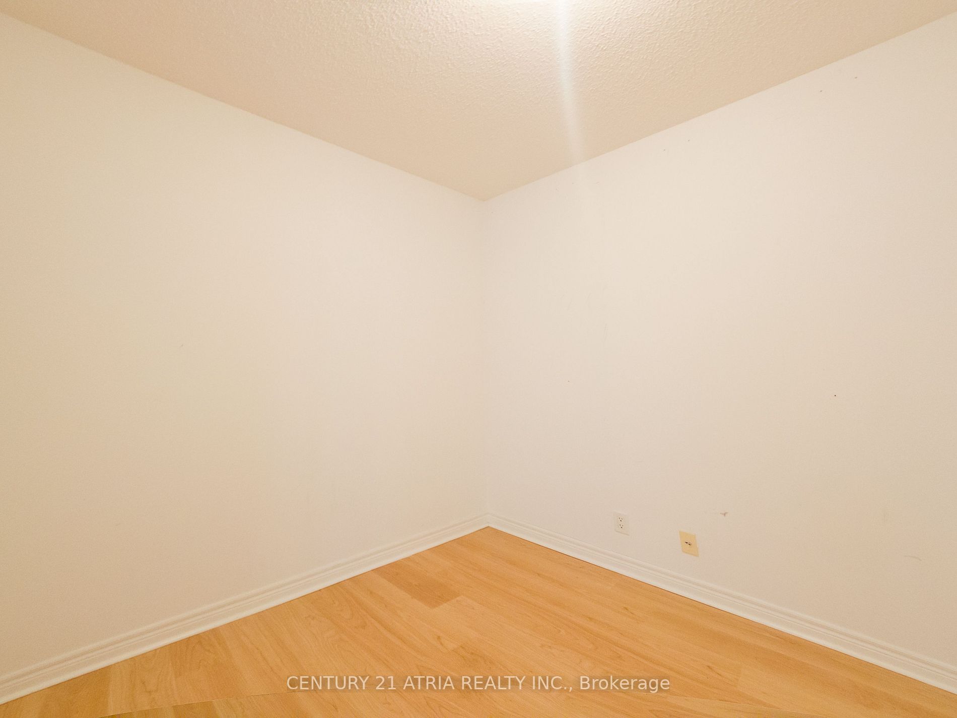 33 Cox Boulevard, #1621