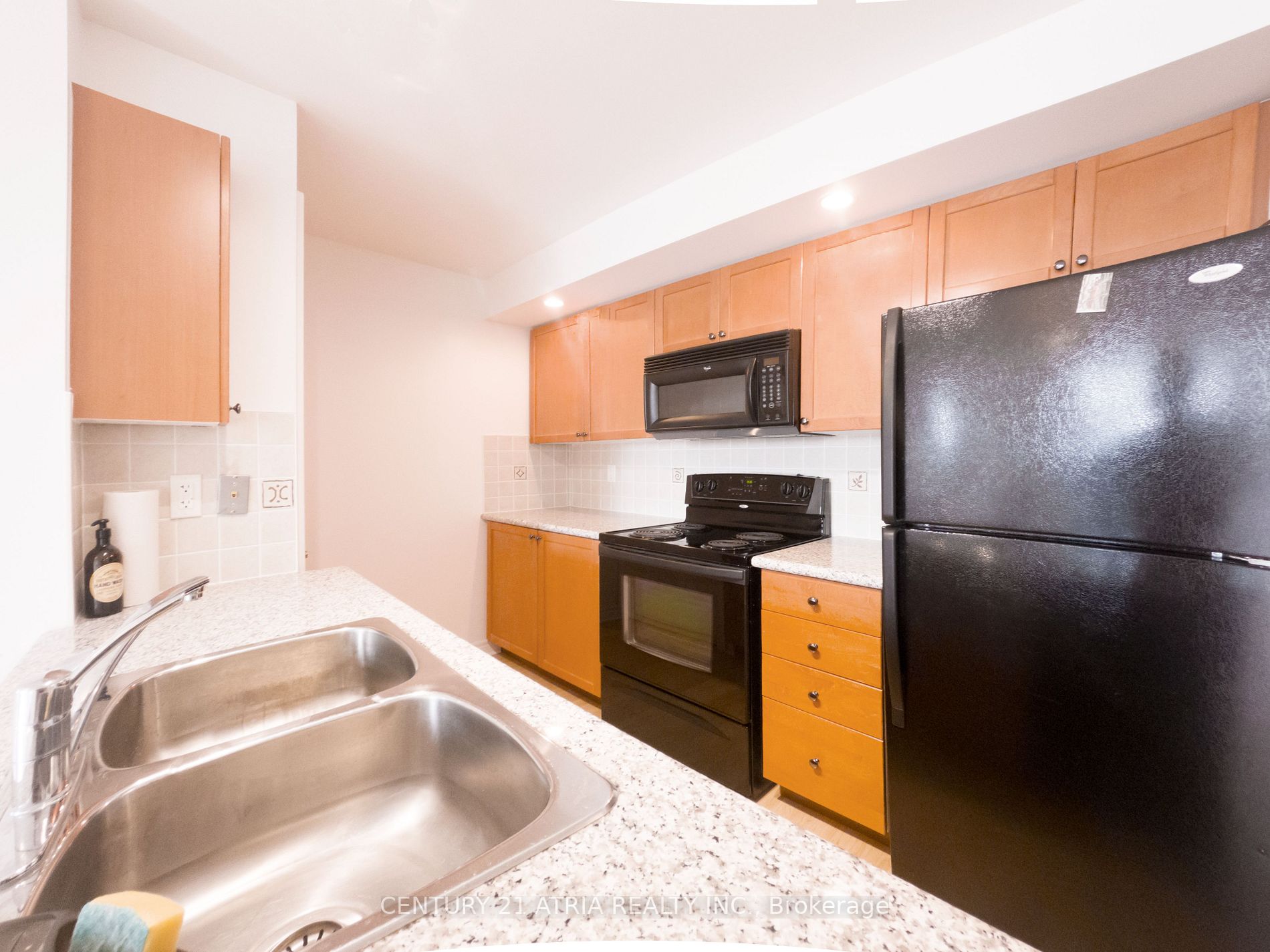 33 Cox Boulevard, #1621