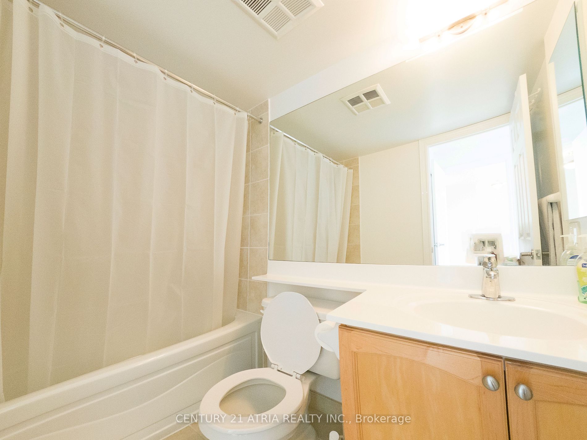 33 Cox Boulevard, #1621