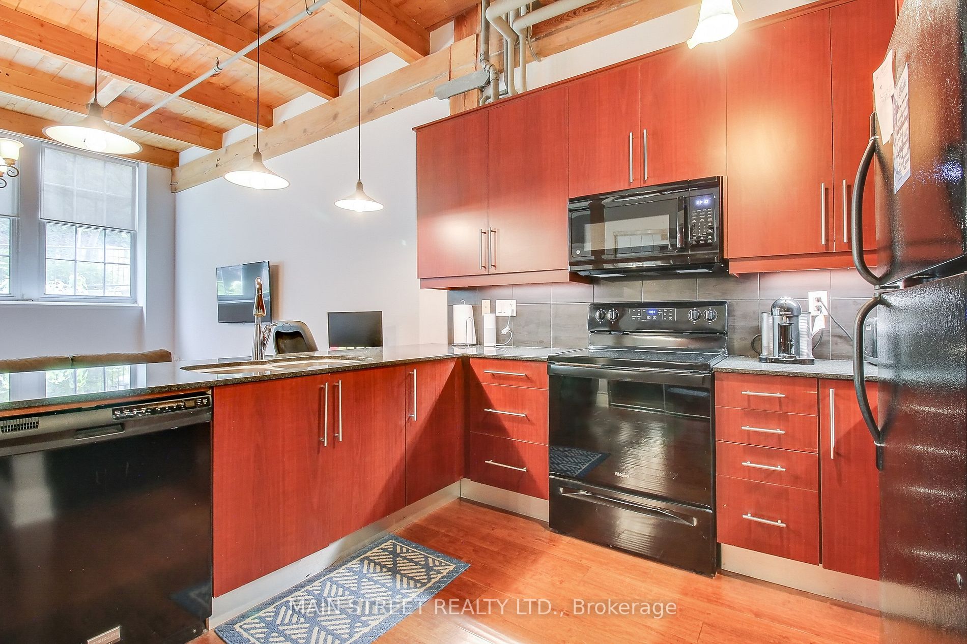 543 Timothy Street, #101