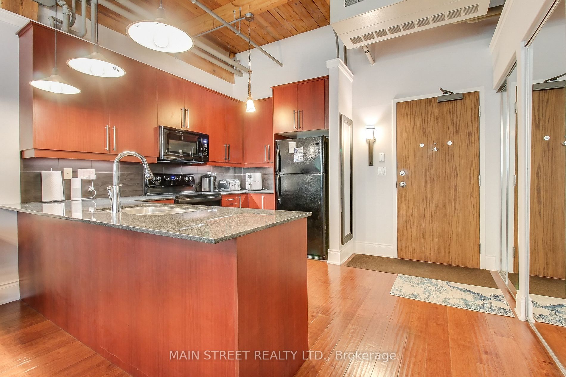 543 Timothy Street, #101