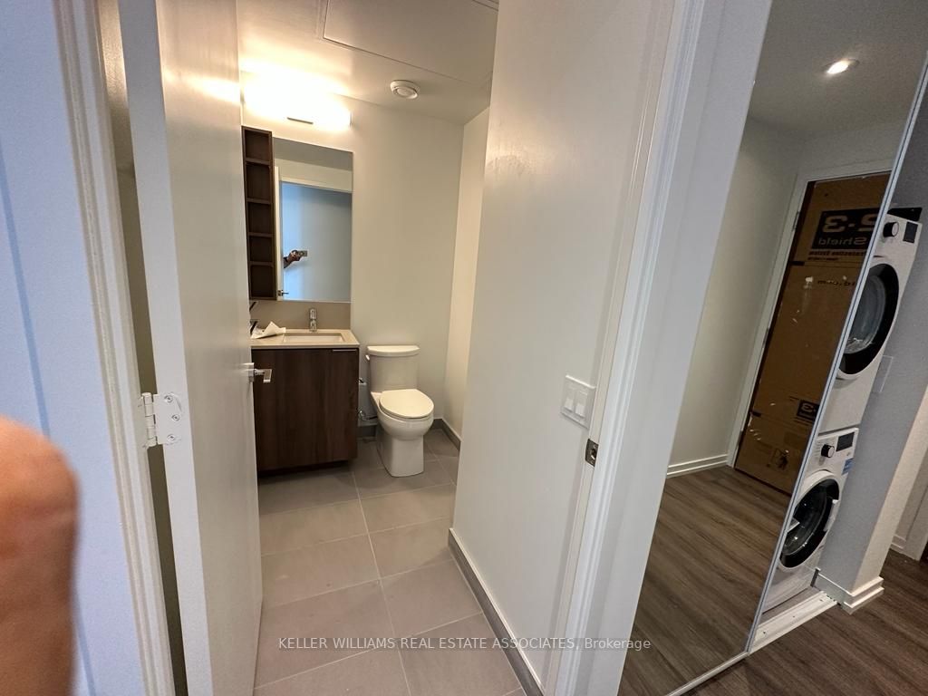 7890 Jane St, #5101