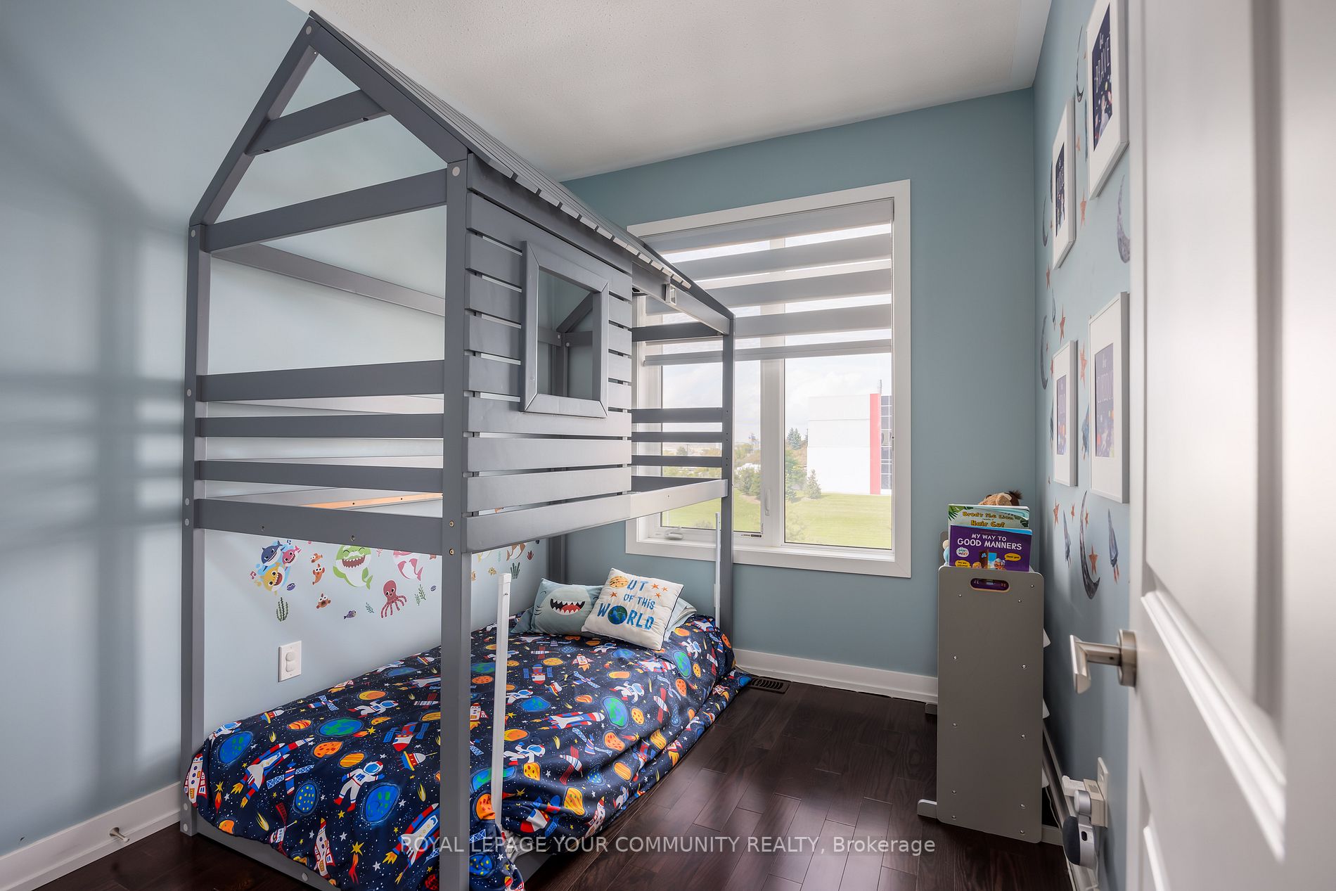 122 Salterton Circ