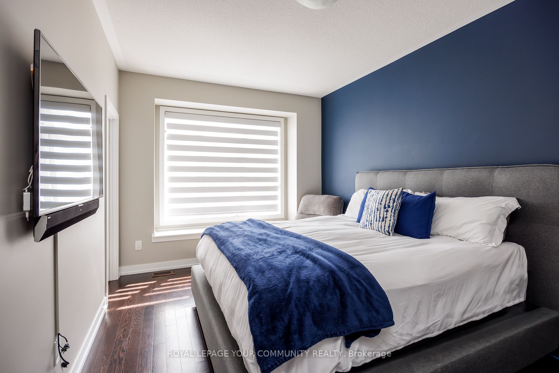 122 Salterton Circ