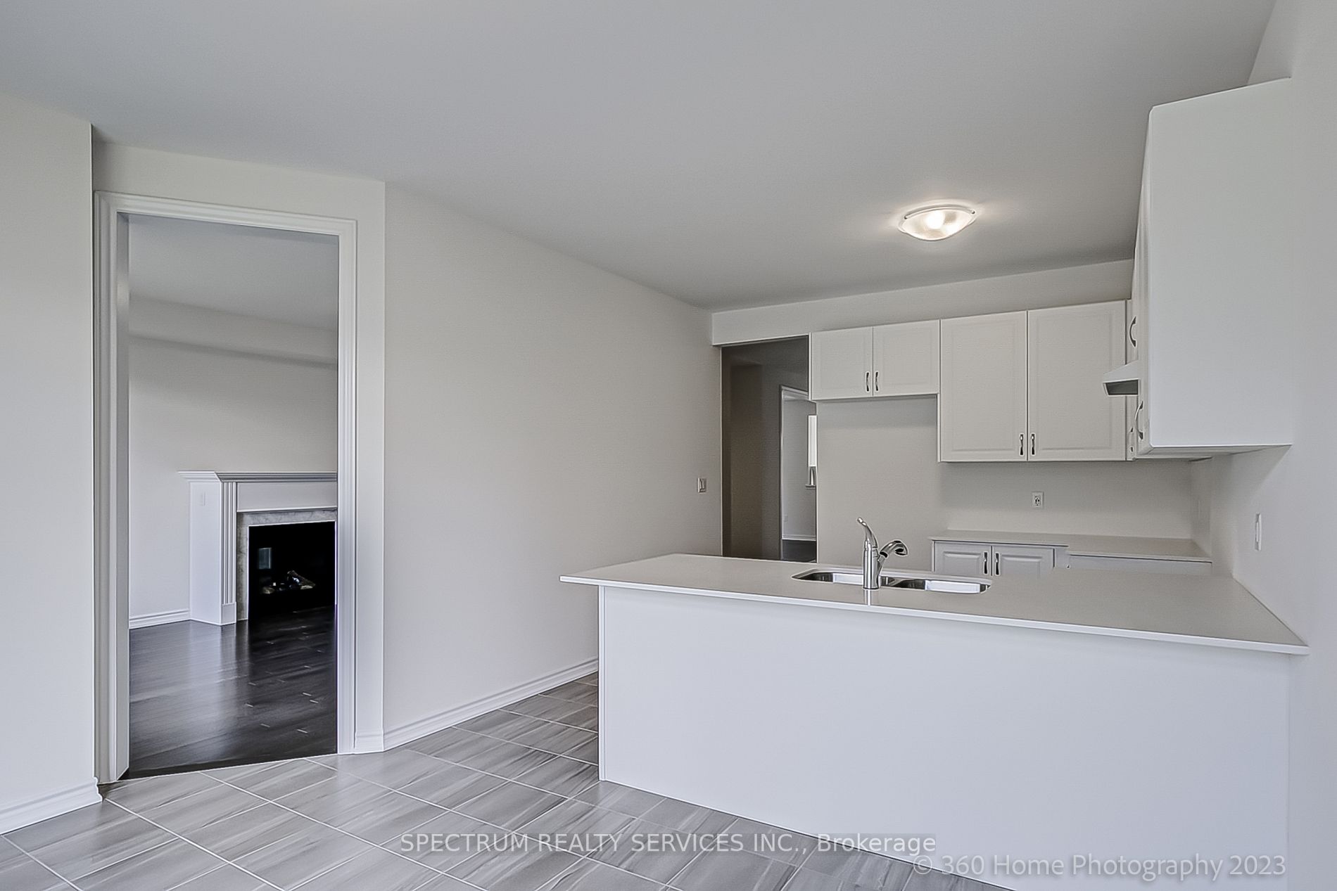 2175 Grainger Loop