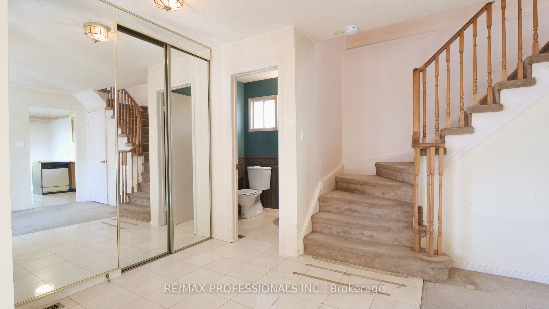 157 Kersey Cres