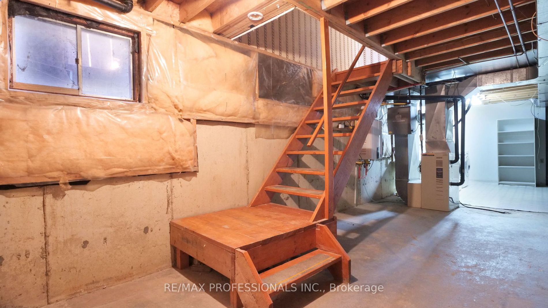 157 Kersey Cres