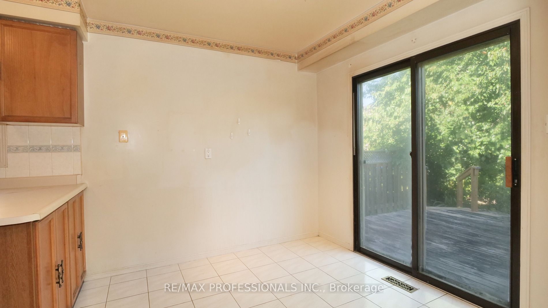 157 Kersey Cres