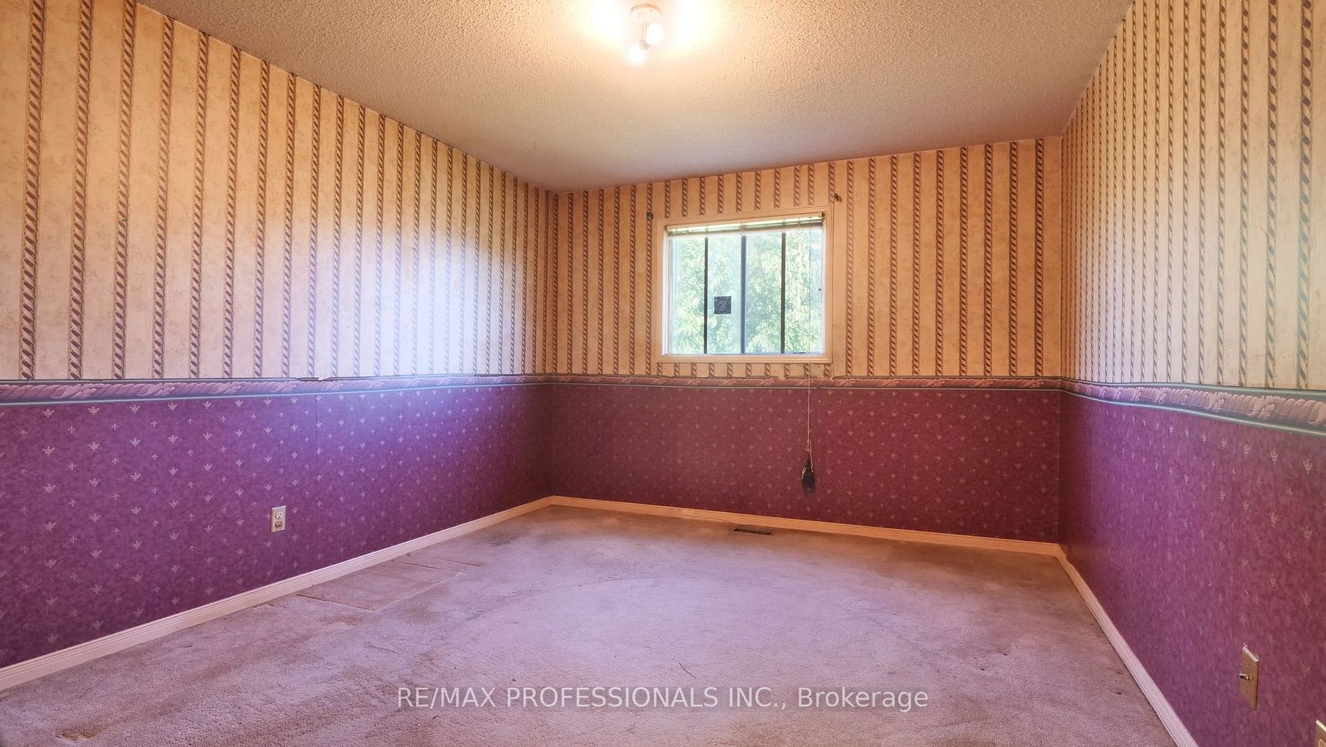 157 Kersey Cres
