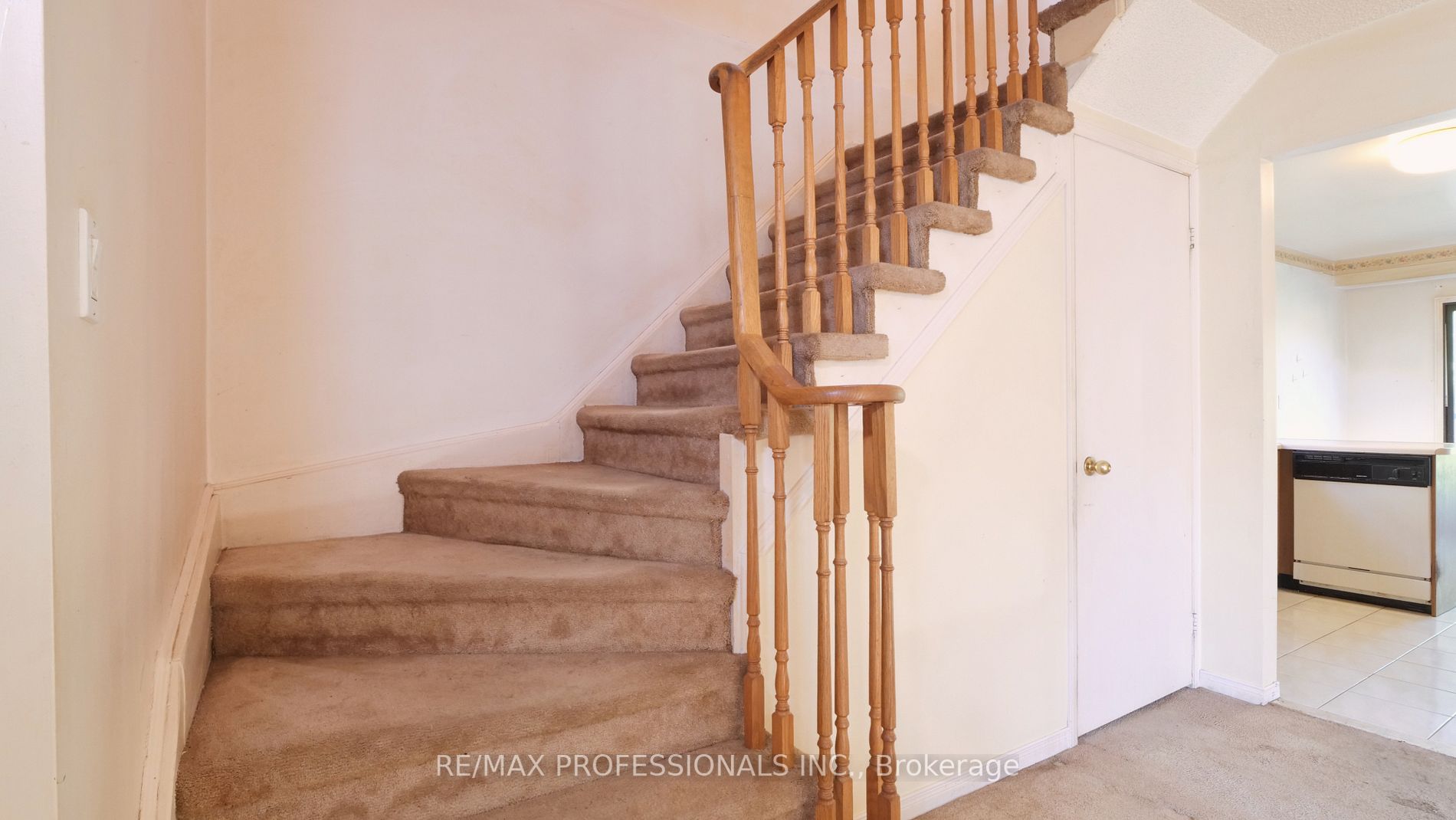 157 Kersey Cres