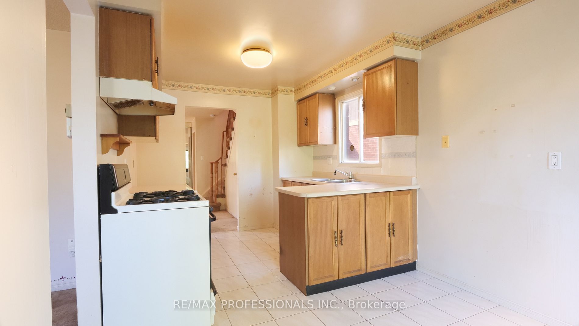 157 Kersey Cres