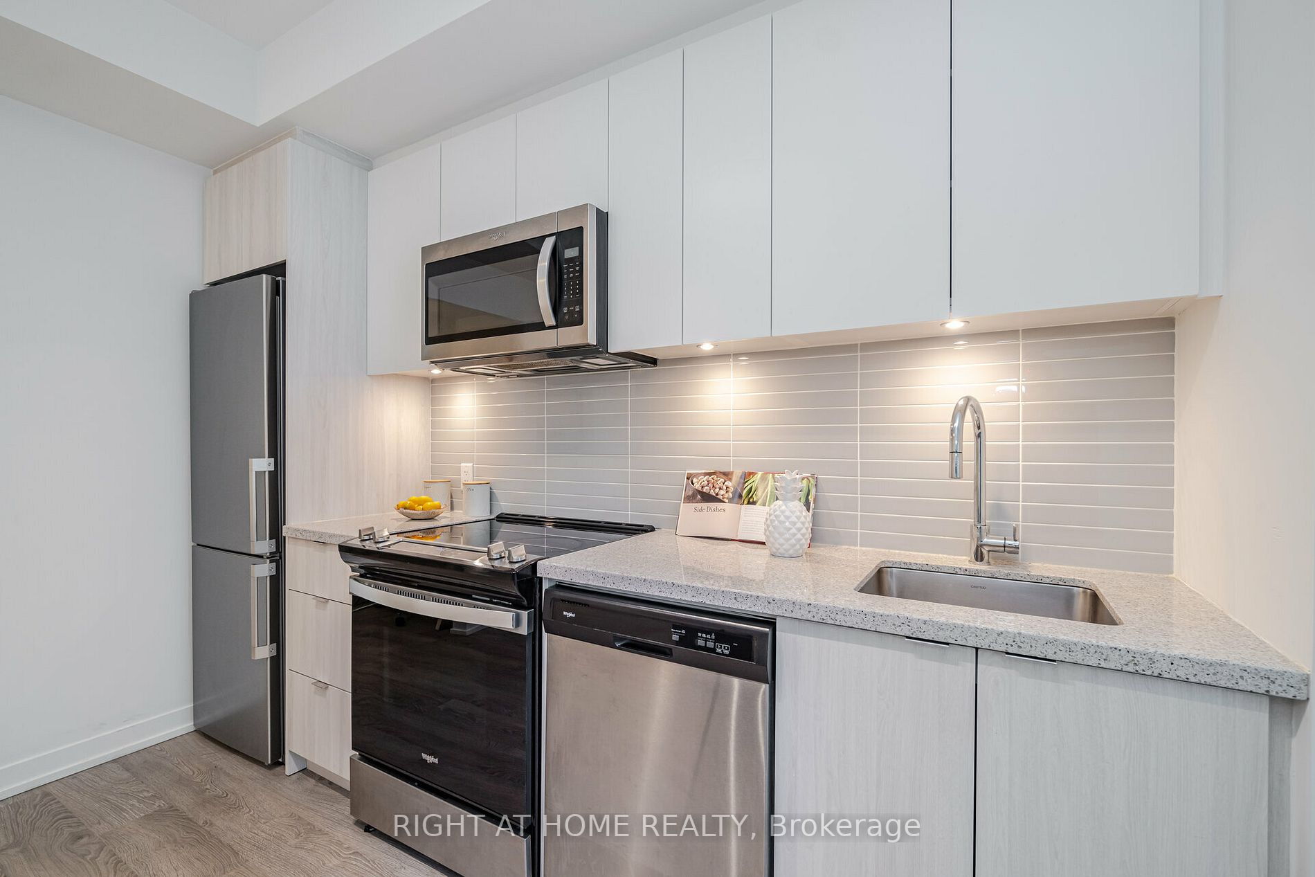 3 Rosewater St, #509W