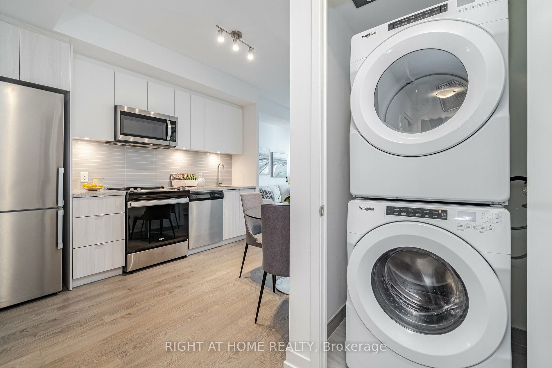 3 Rosewater St, #509W