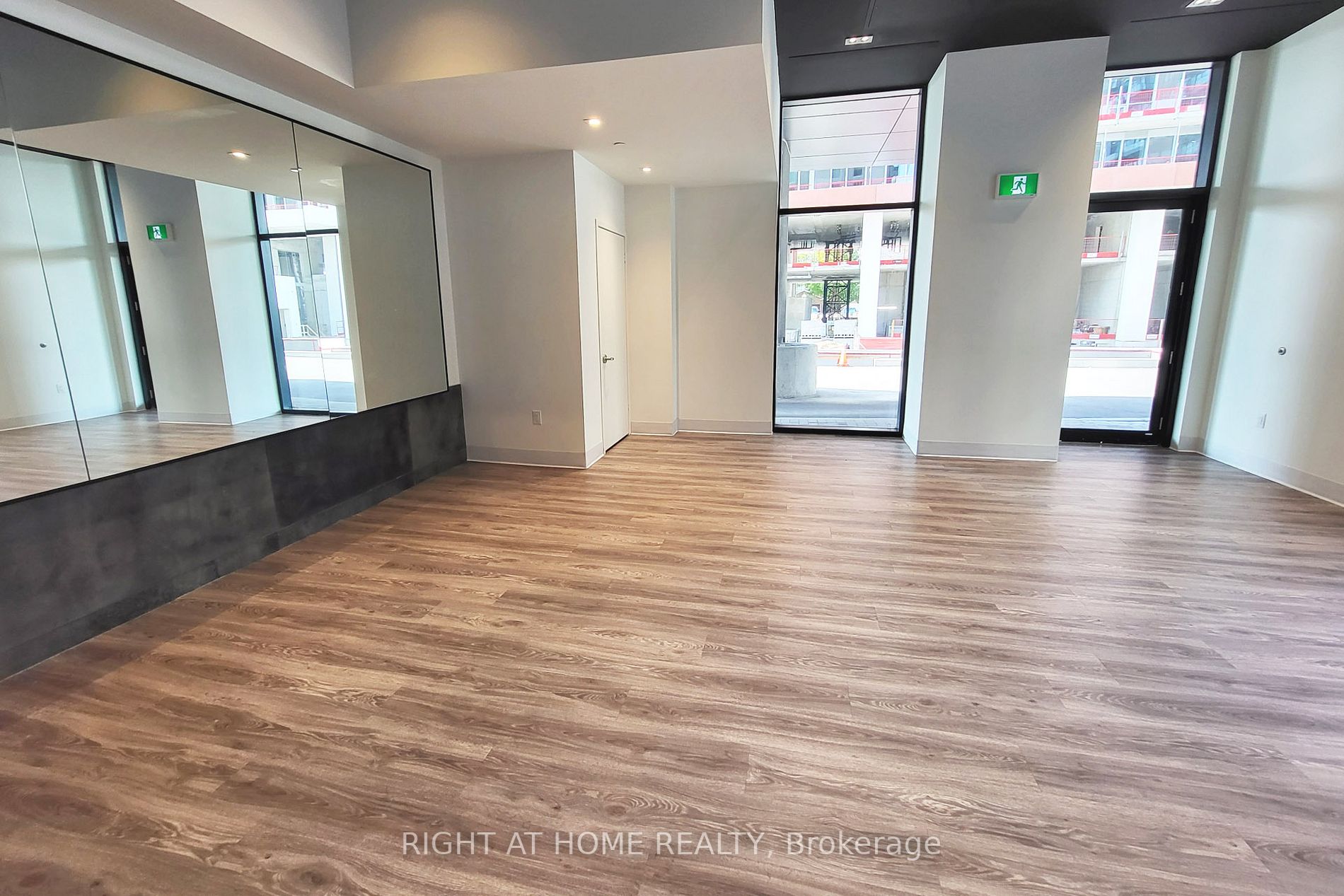 3 Rosewater St, #509W