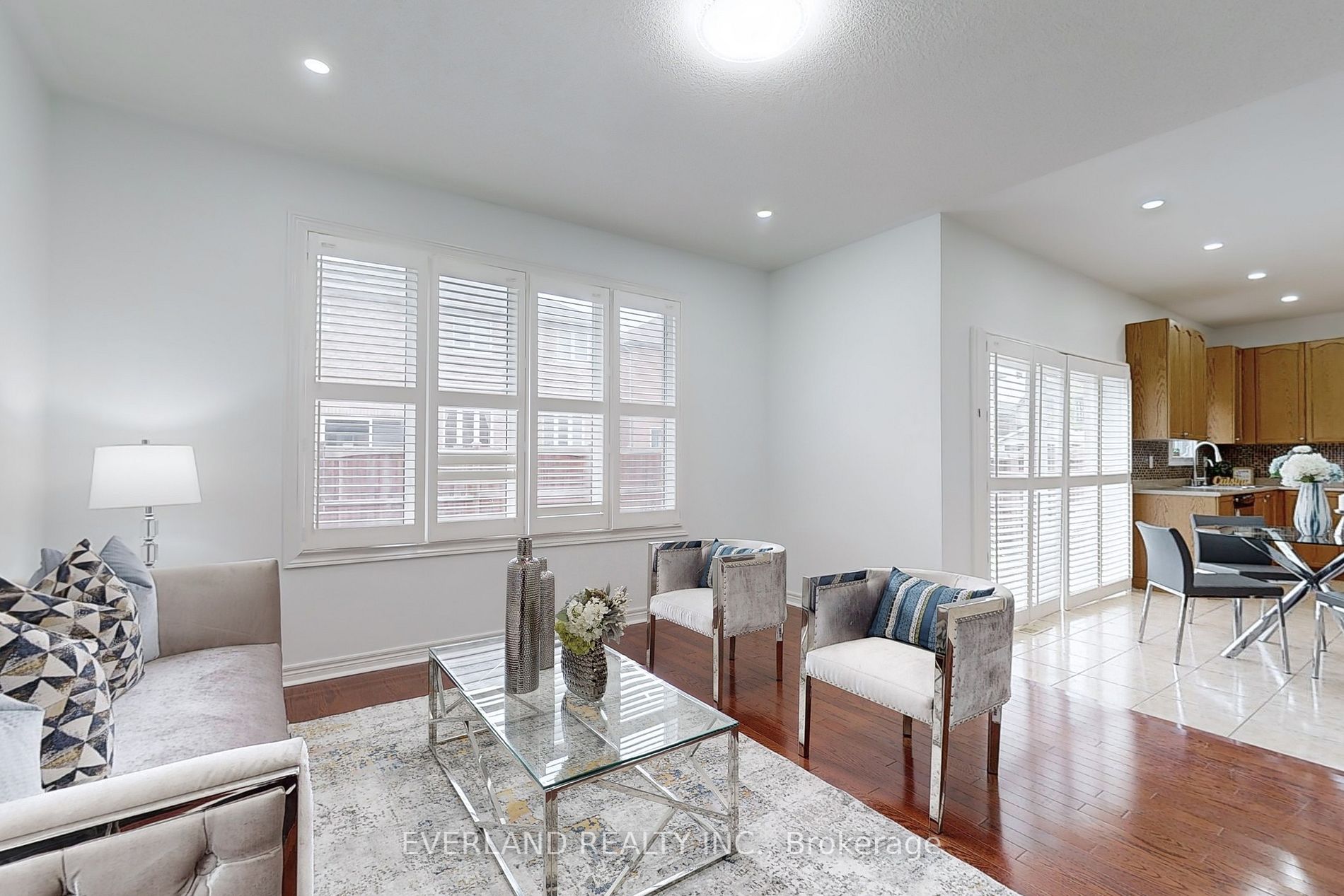 6 Willow Landing