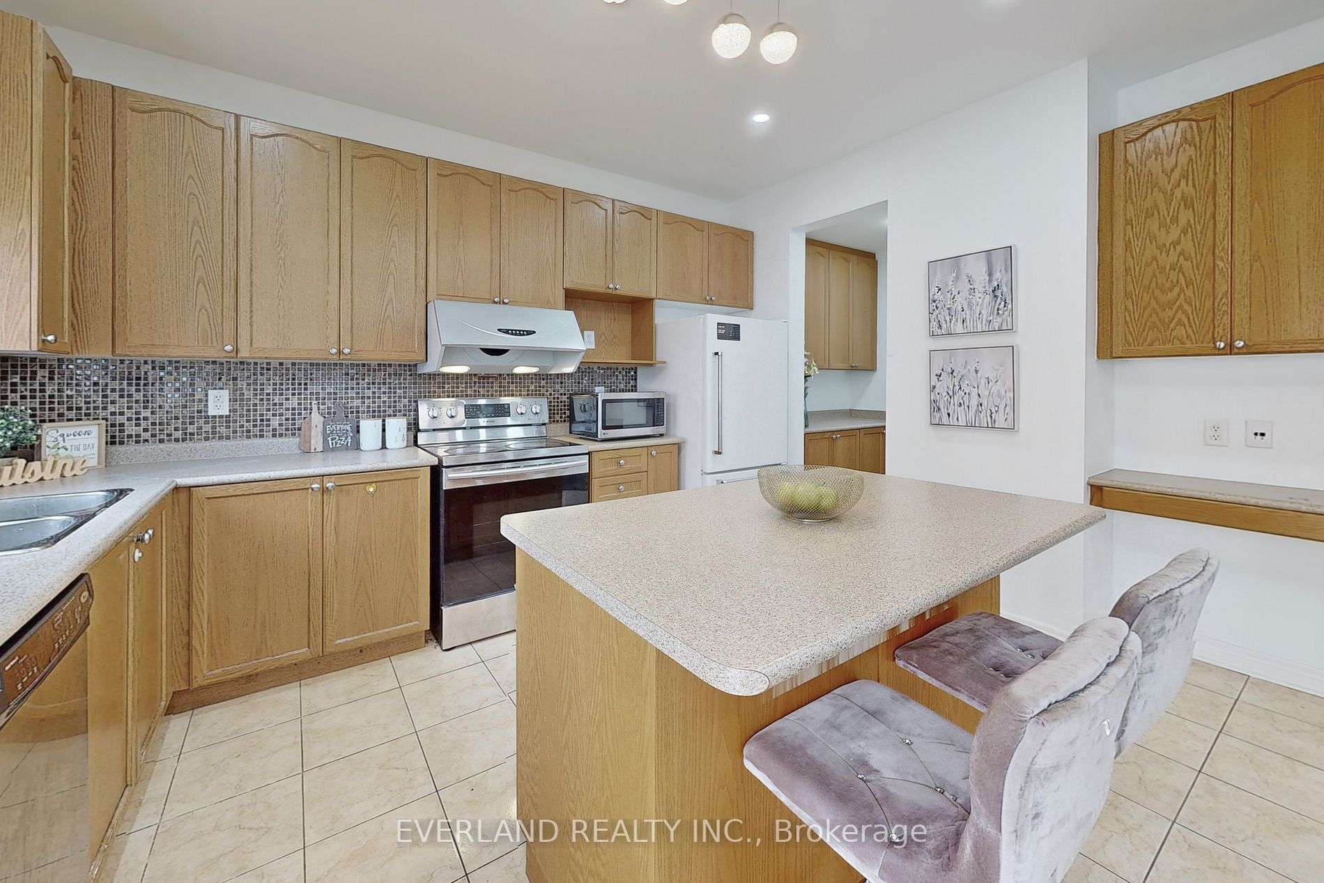 6 Willow Landing