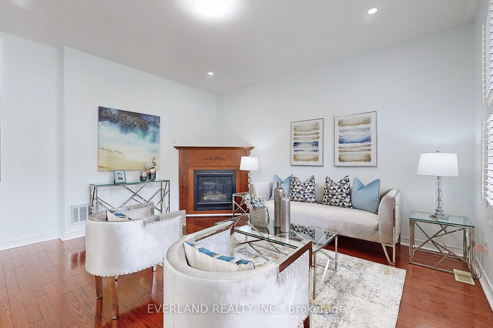 6 Willow Landing