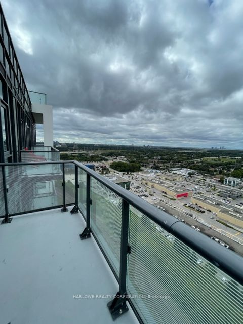 95 Oneida Cres, #Ph12