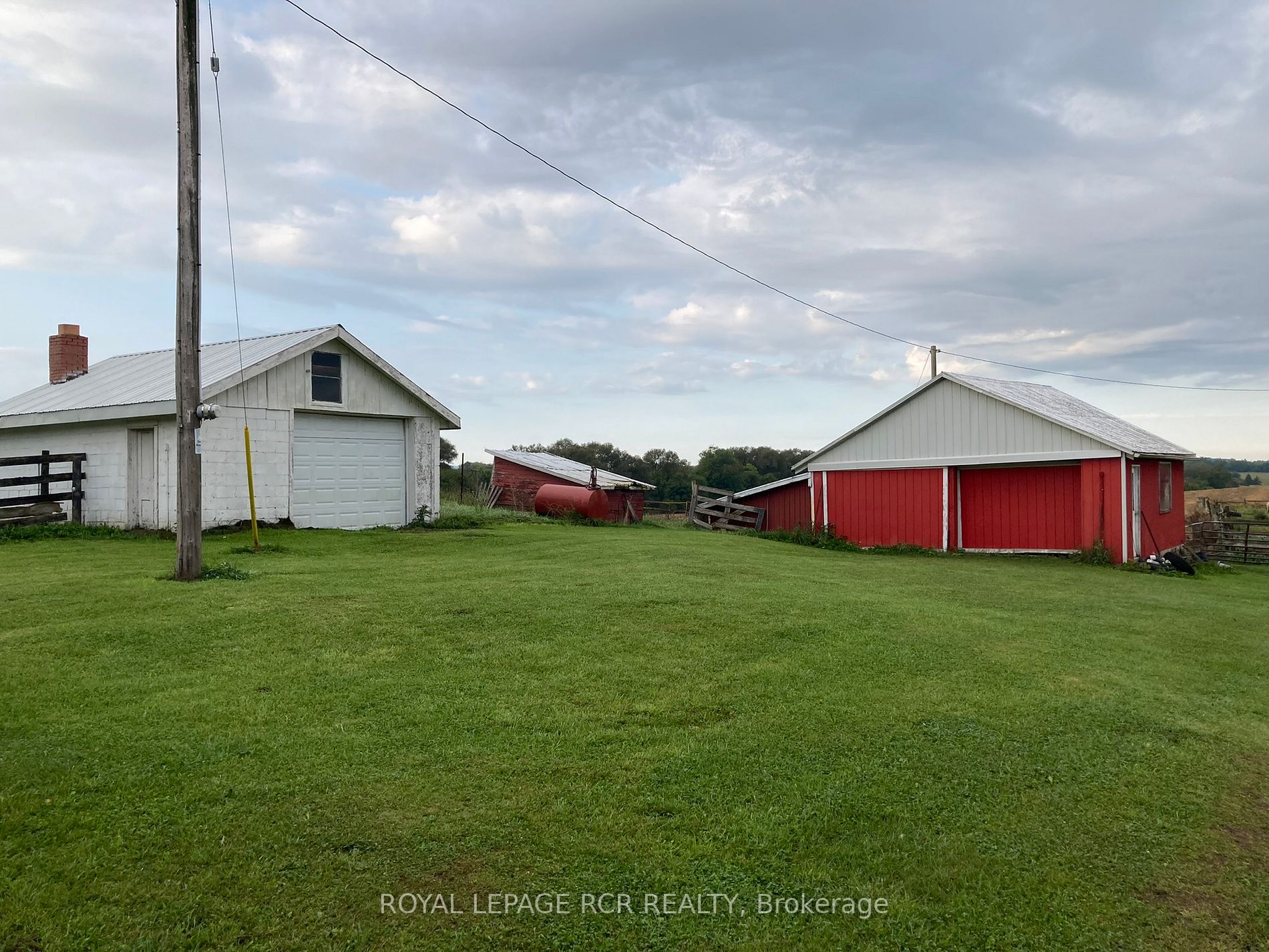 152 Leonard Rd
