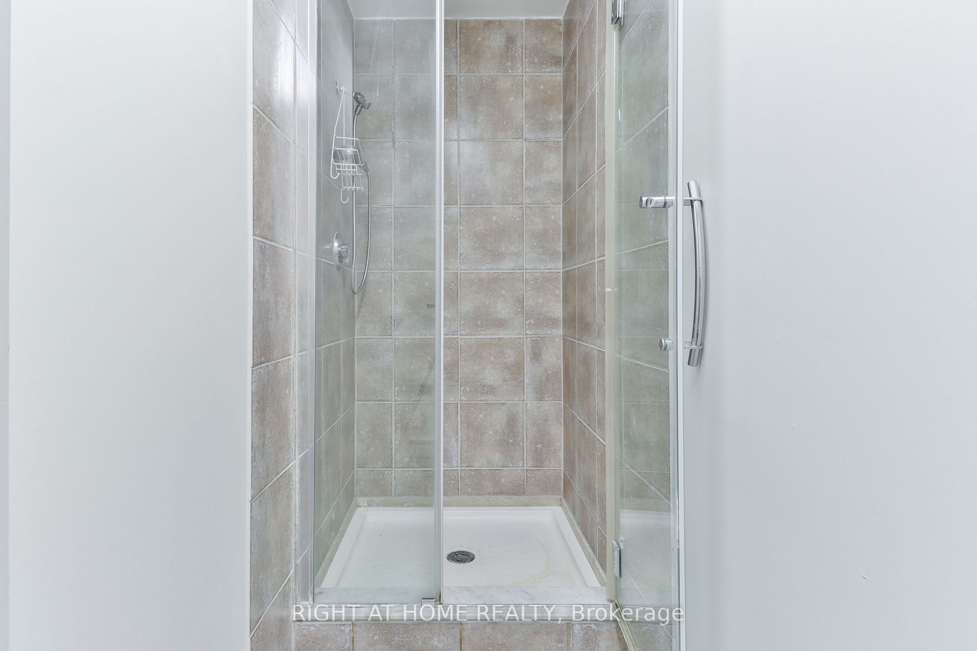 Listing N7012242 - Large Photo # 23