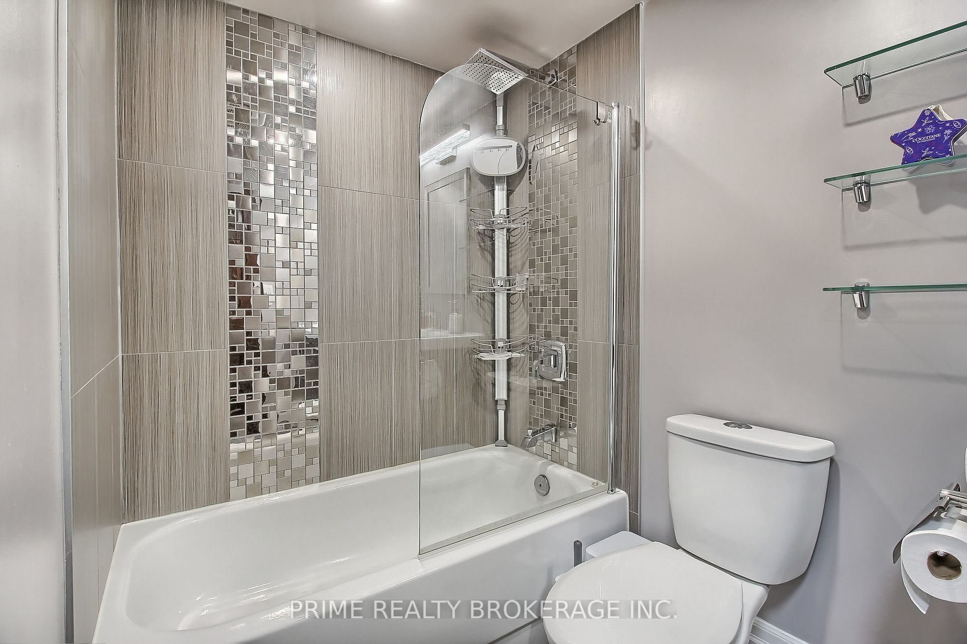 175 Cedar Avenue, #801