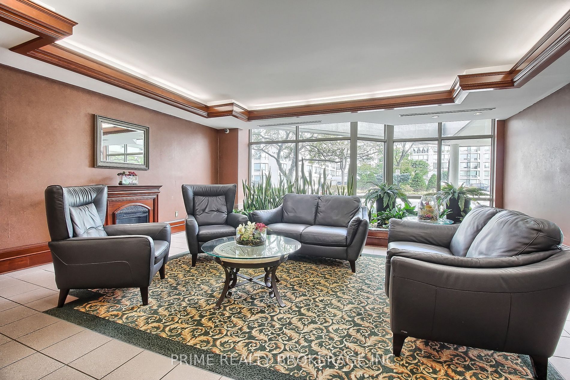 175 Cedar Avenue, #801
