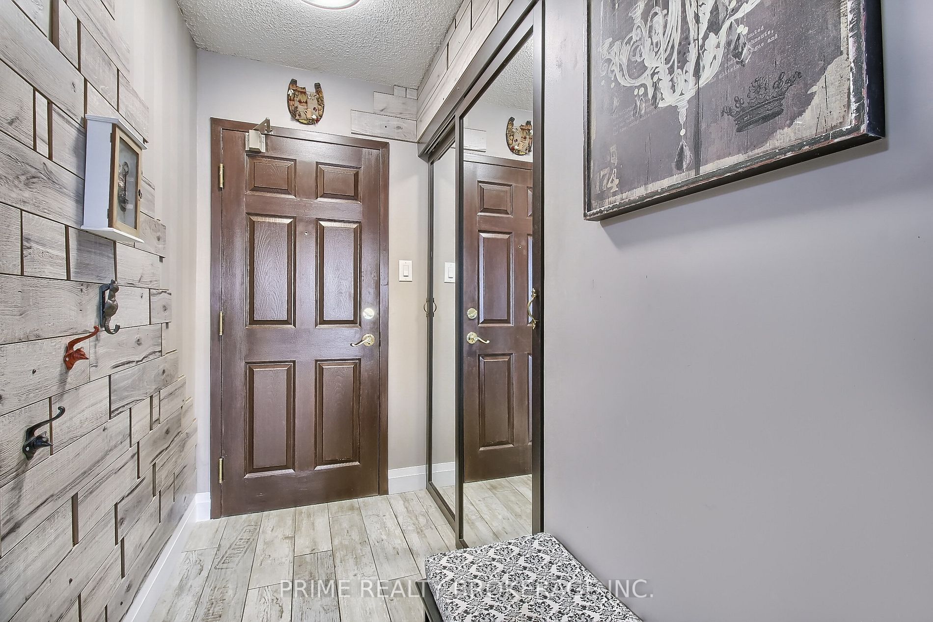 175 Cedar Avenue, #801