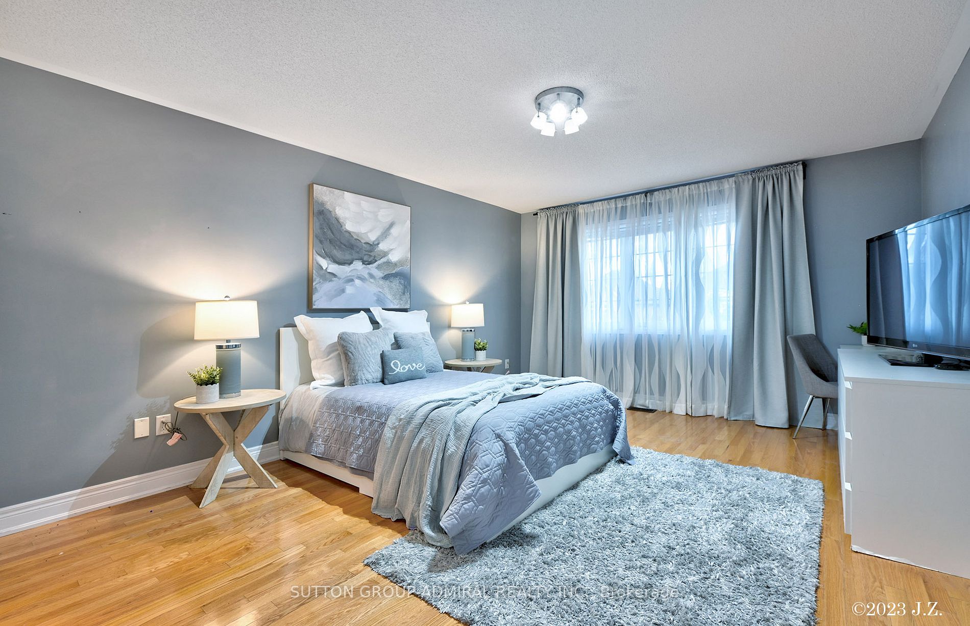 32 Daniel Bram Dr