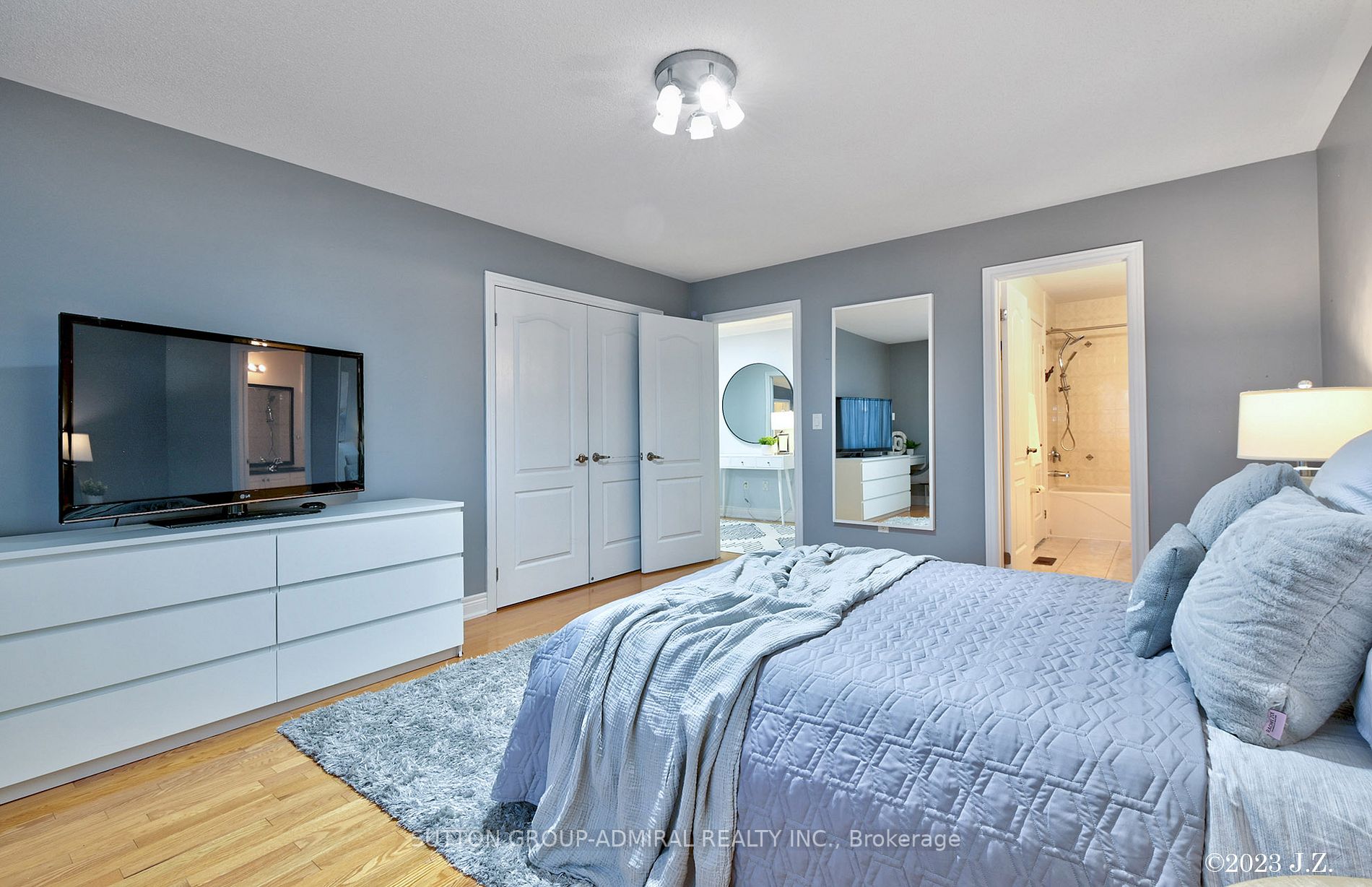 32 Daniel Bram Dr